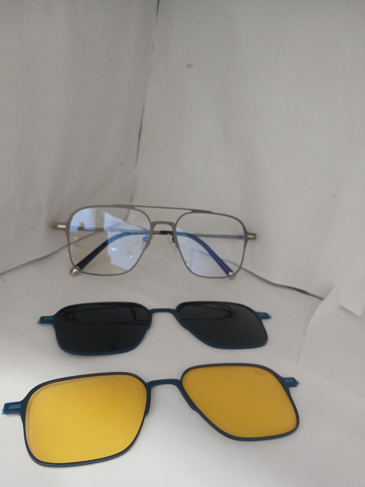 EYEGLASS - Gray