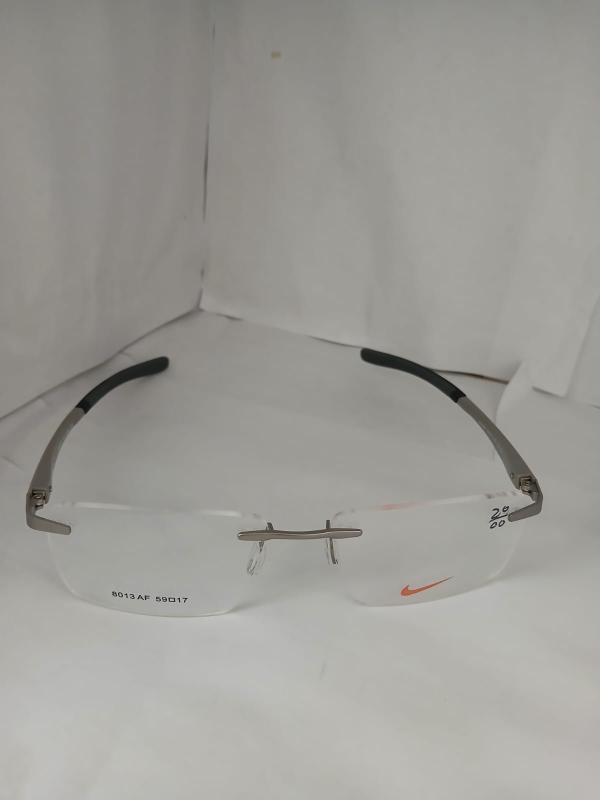 EYEGLASS - Gray Thumbnail
