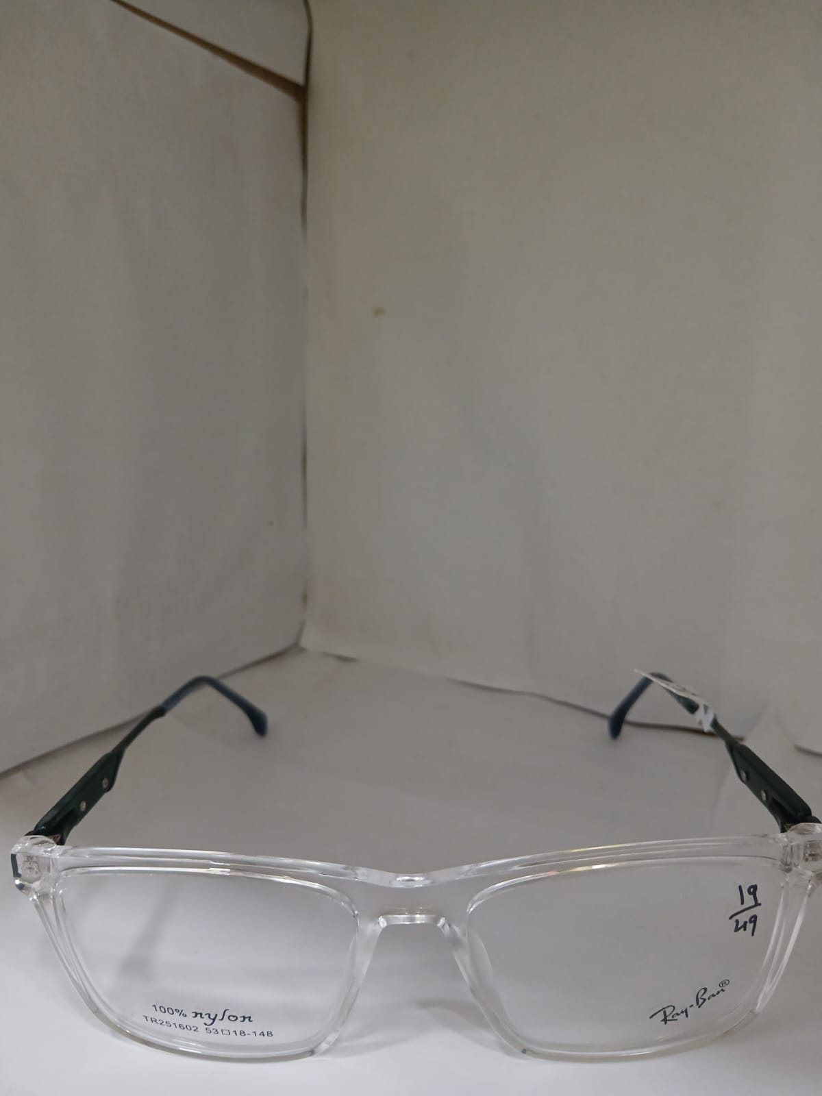 EYEGLASS - WHITE Thumbnail
