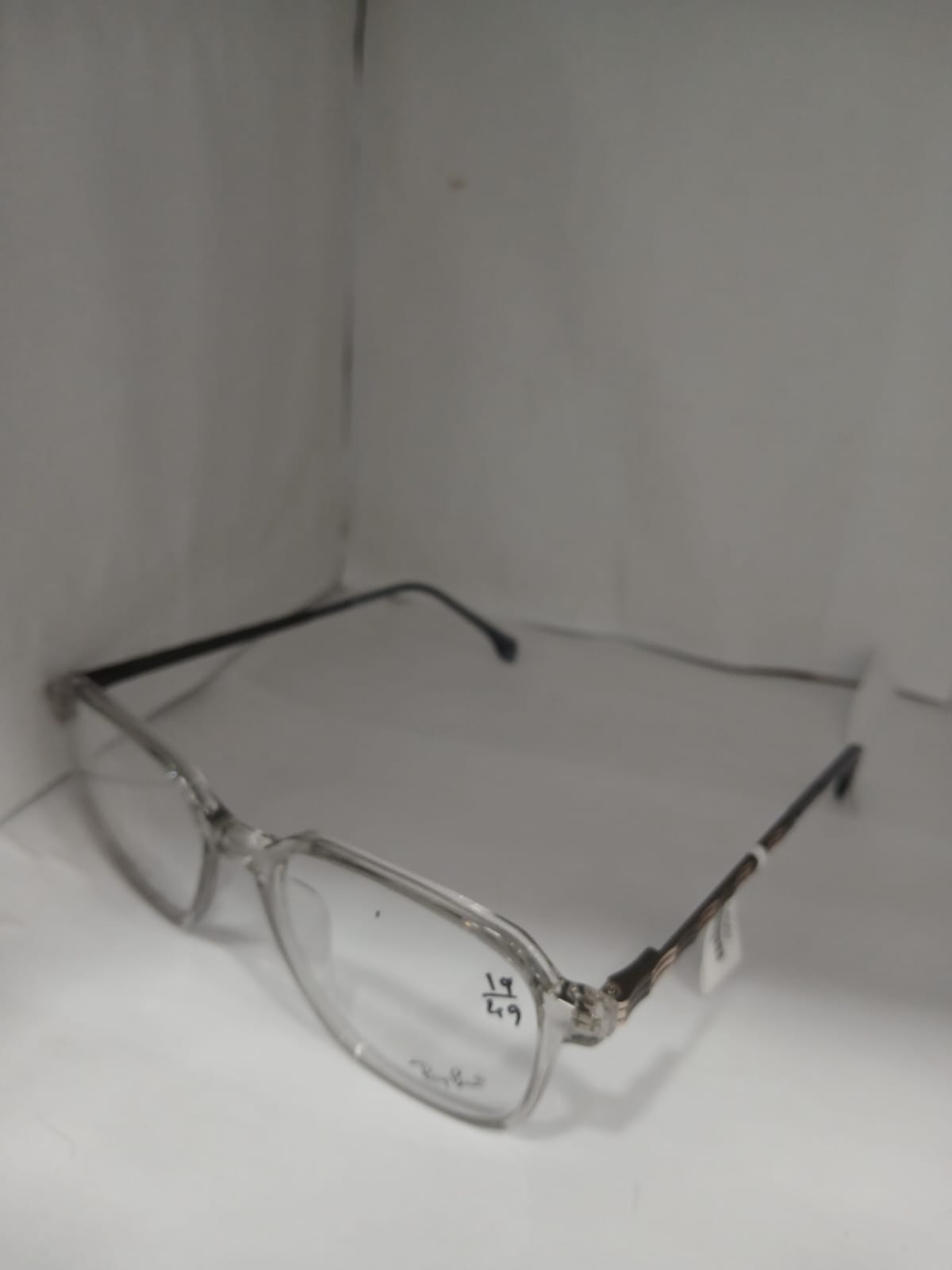EYEGLASS - WHITE Thumbnail