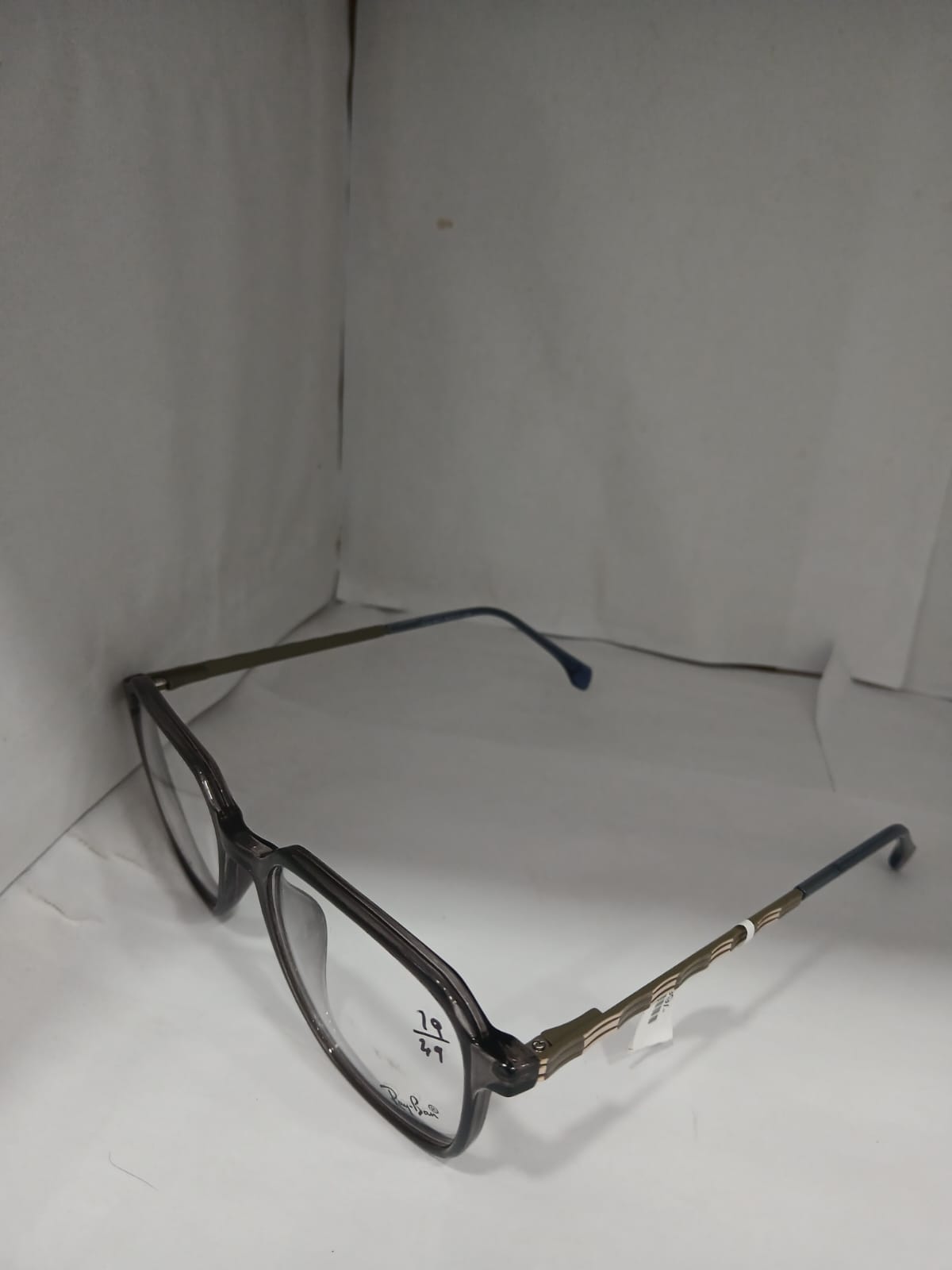 EYEGLASS - BLACK Thumbnail