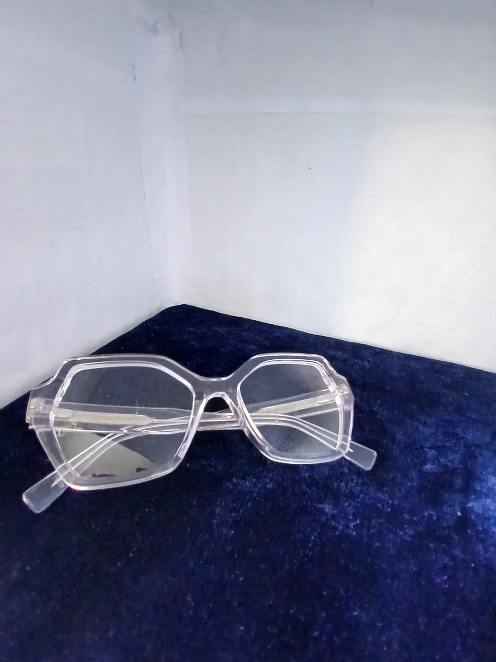 EYEGLASS - White Thumbnail