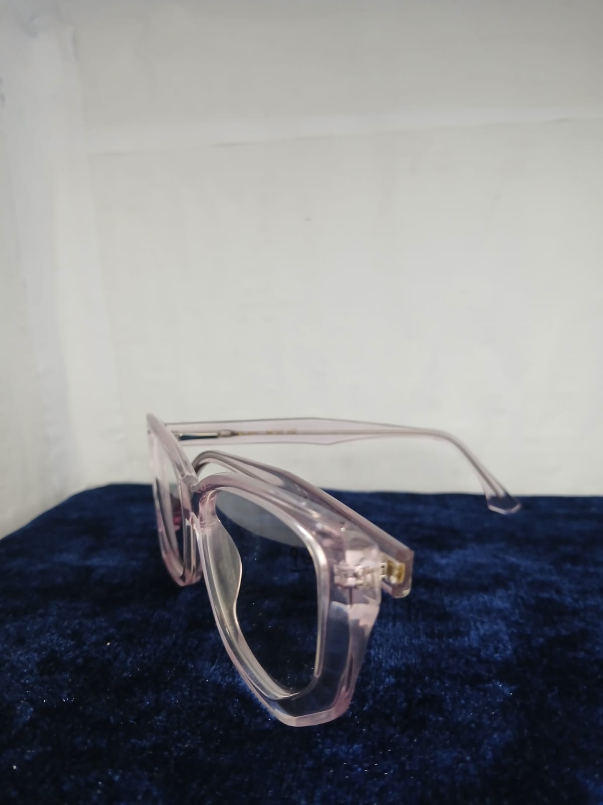 EYEGLASS - Pink Thumbnail