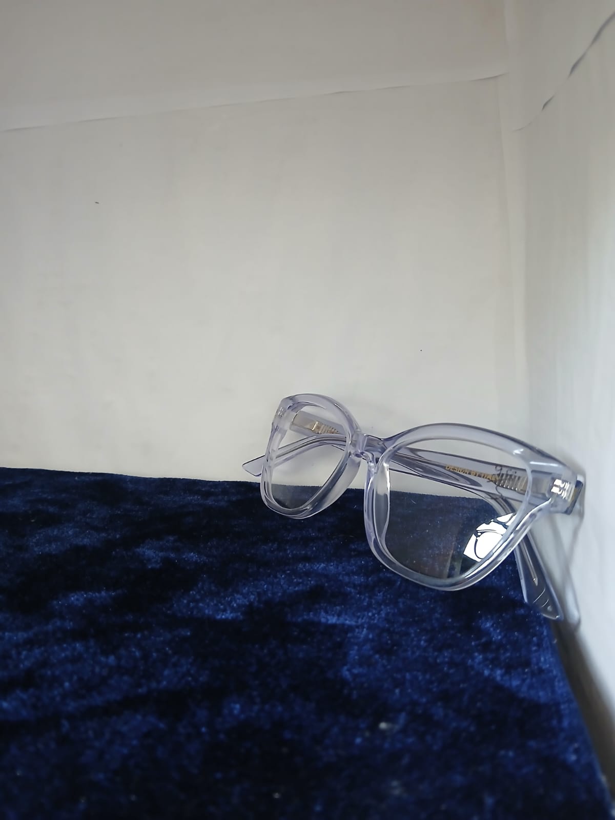 EYEGLASS - White Thumbnail