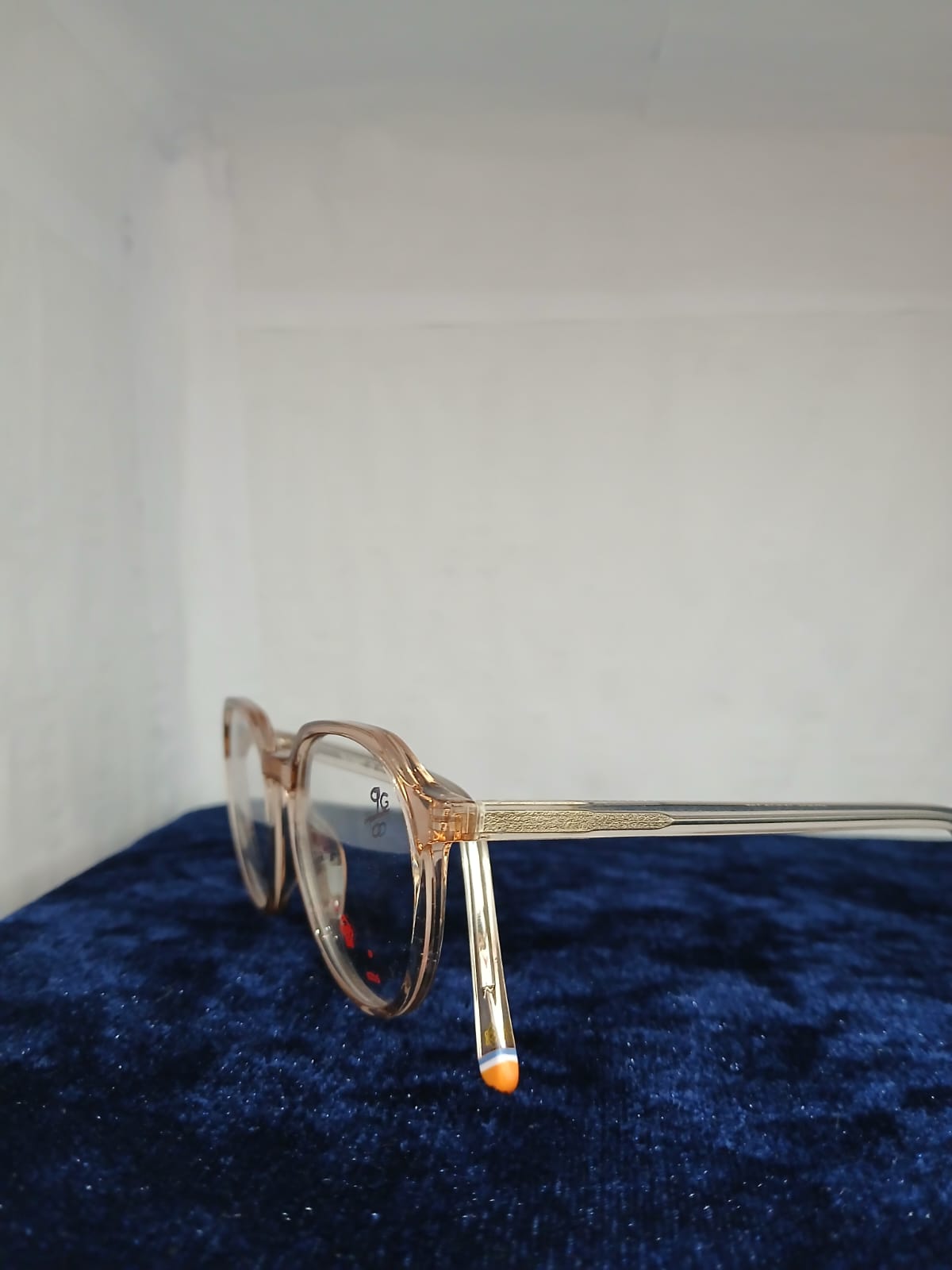 EYEGLASS - Orange Thumbnail
