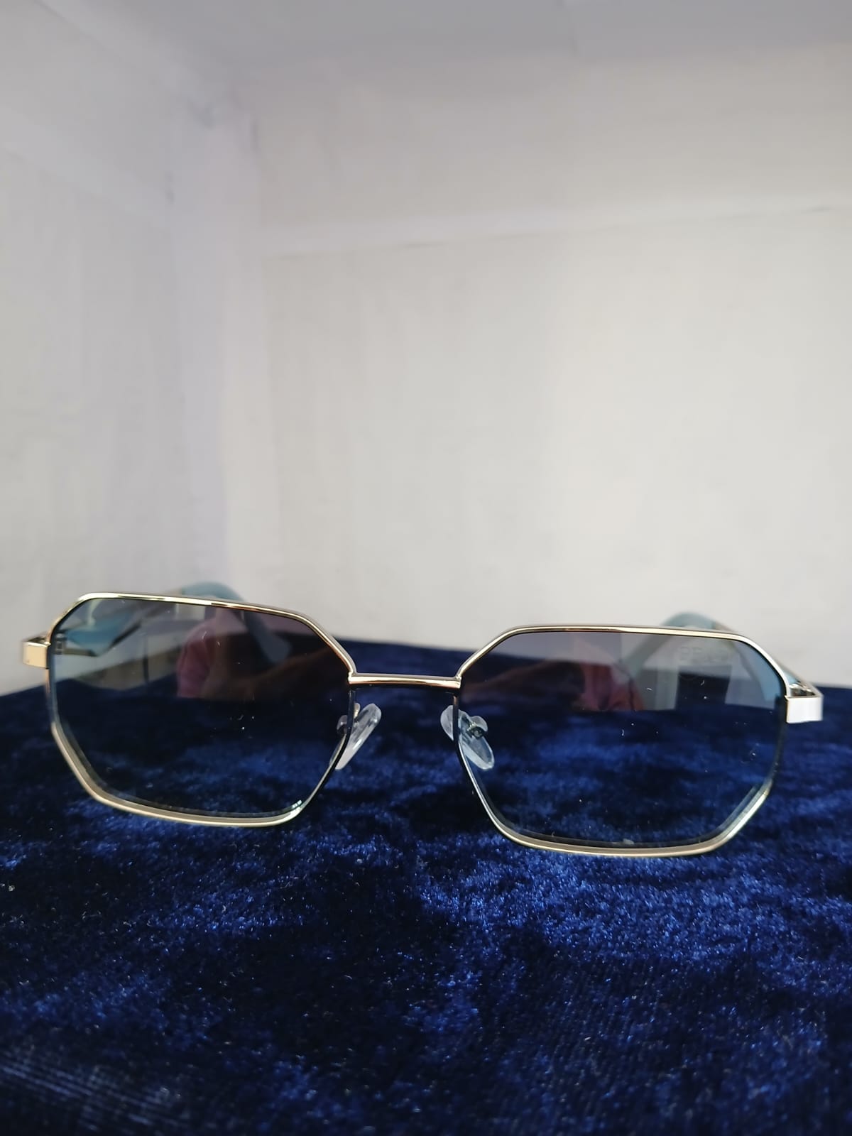 sunglasses - SkyBlue Thumbnail