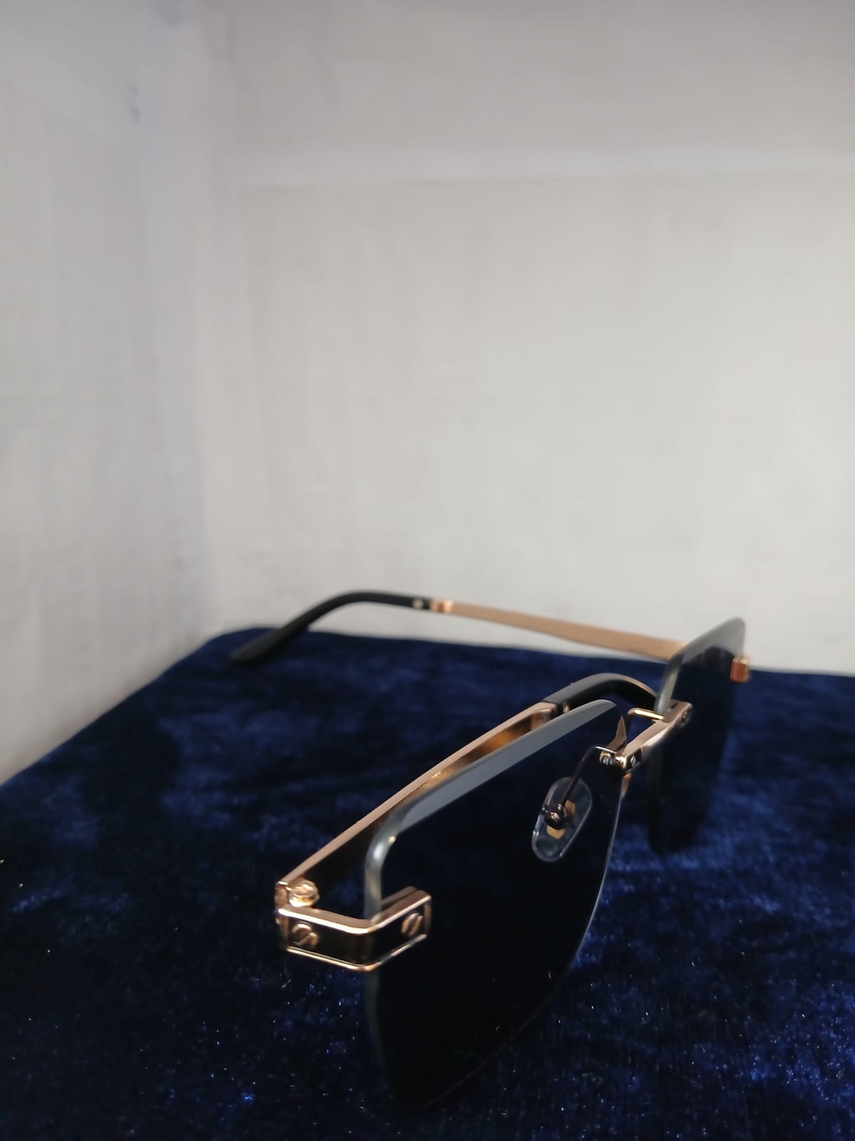 sunglasses - Gold Thumbnail