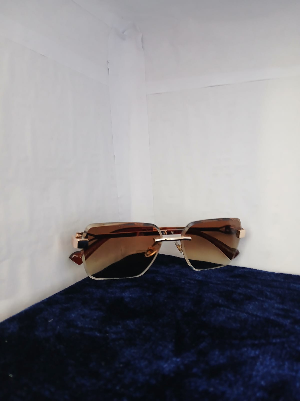 sunglasses - Gold