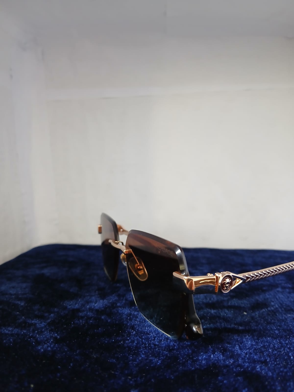 sunglasses - Gold Thumbnail