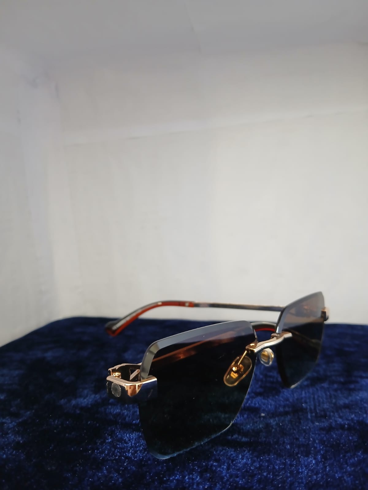 sunglasses - Gold Thumbnail