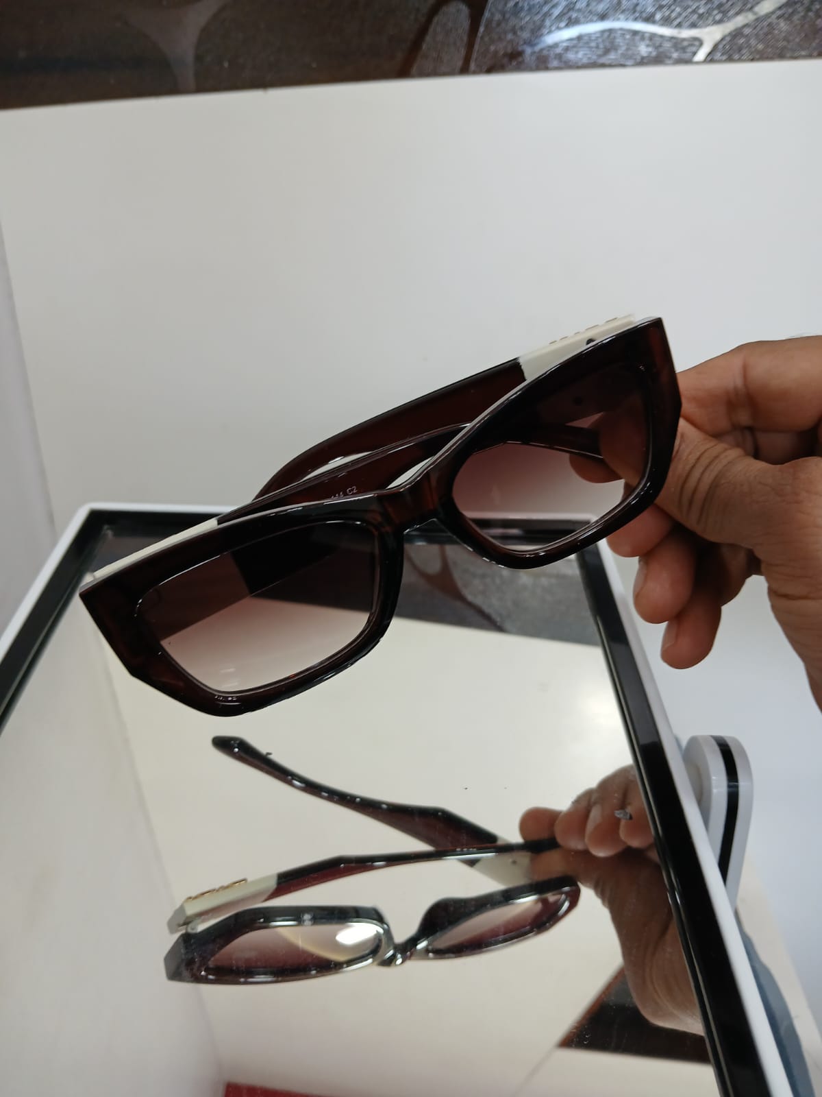 sunglasses - Brown Thumbnail