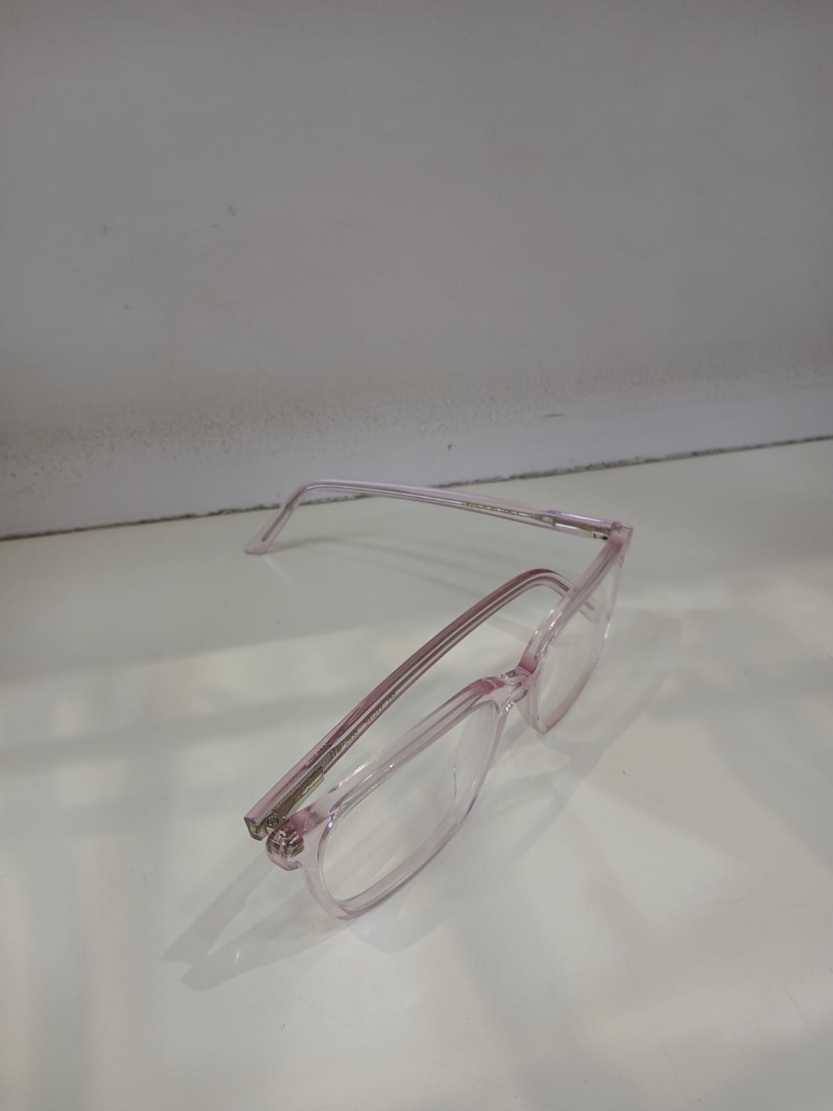 EYEGLASS - Pink Thumbnail