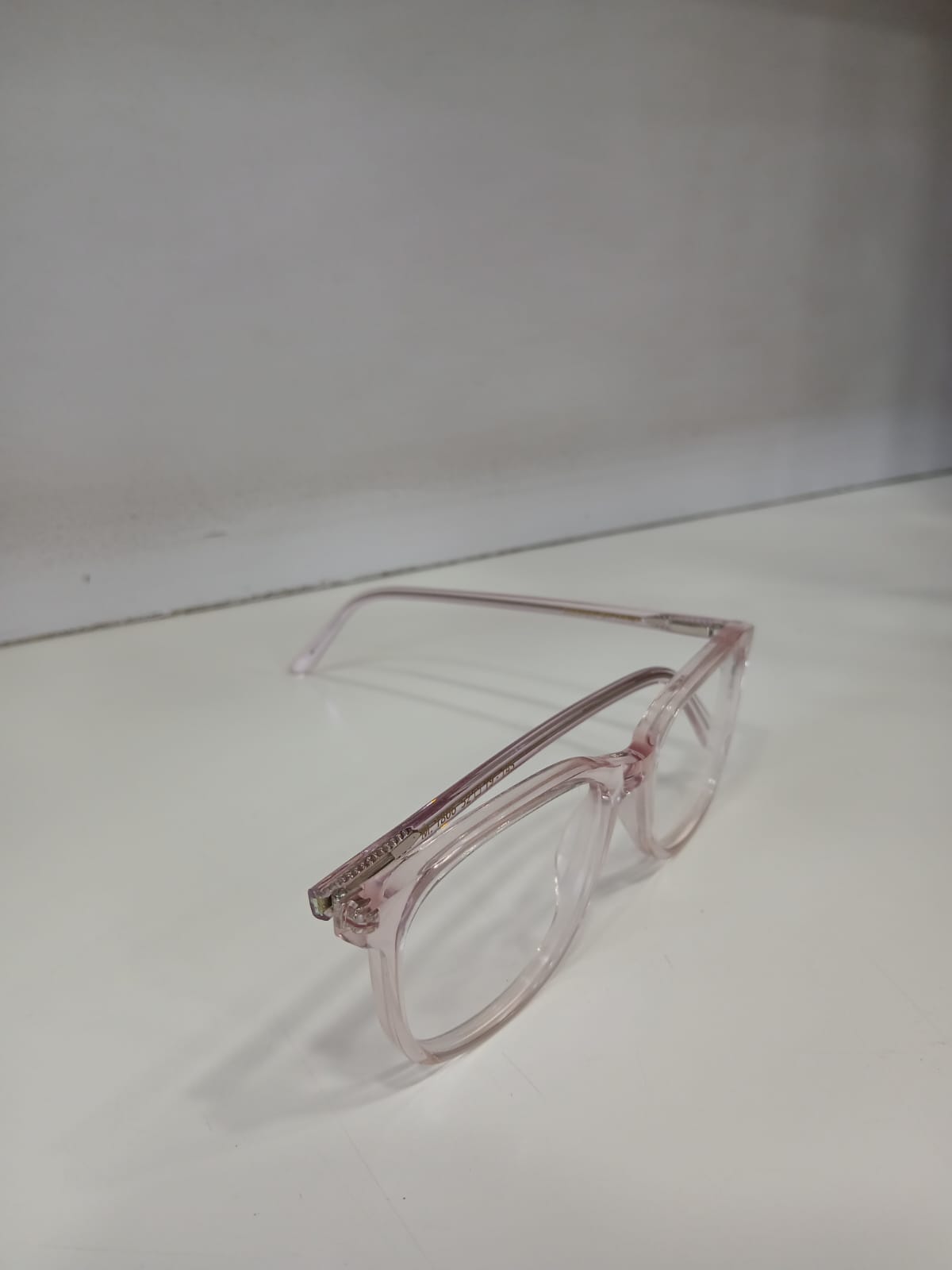 EYEGLASS - Pink Thumbnail