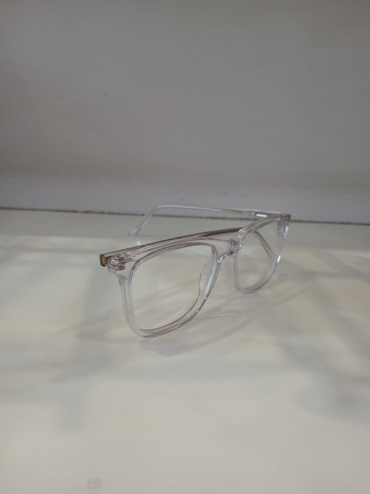 EYEGLASS - White Thumbnail