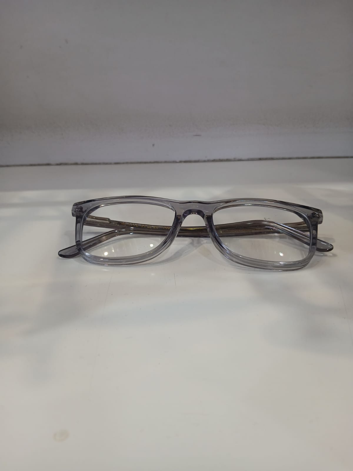 EYEGLASS - Gray