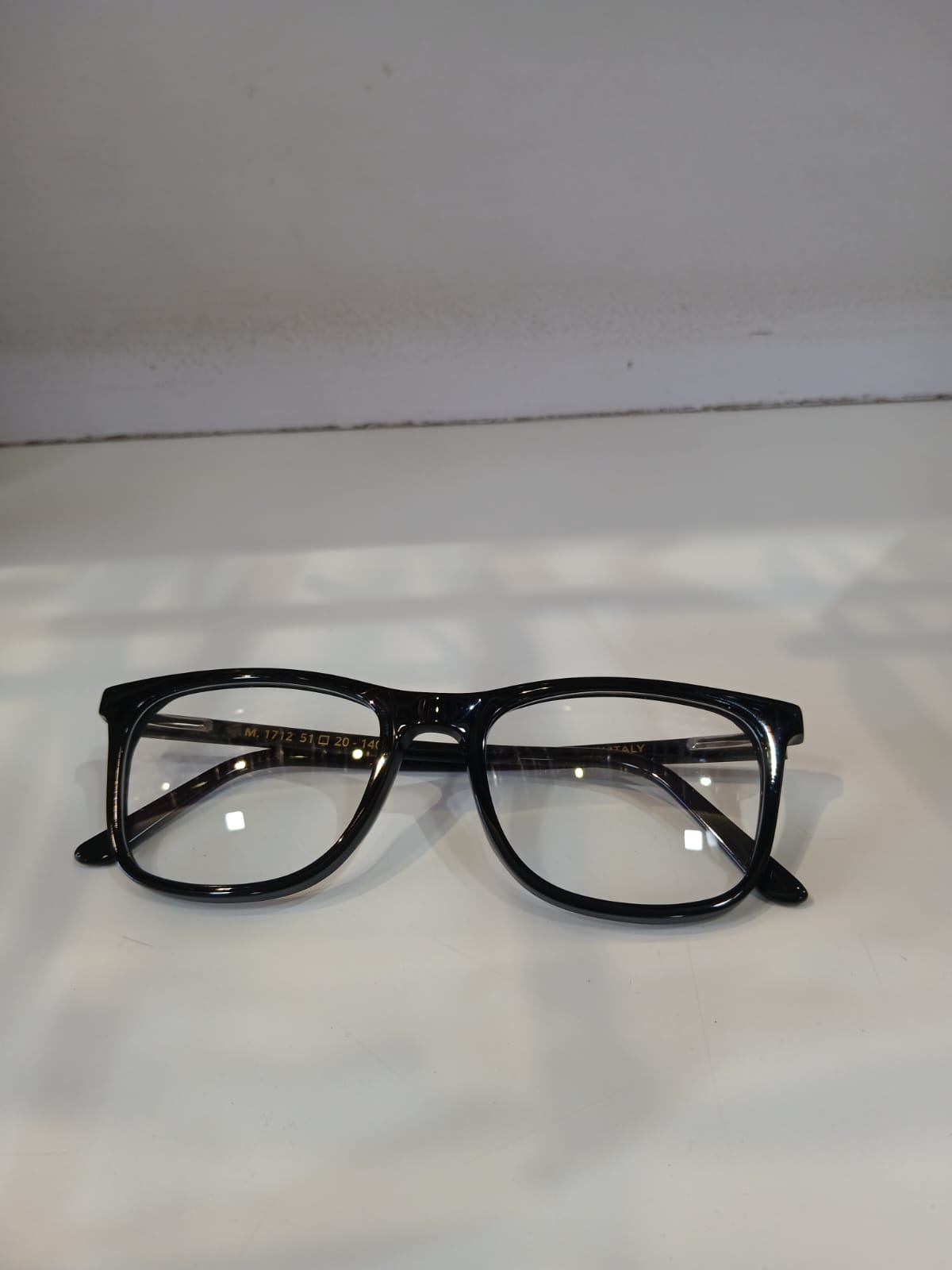 EYEGLASS - Black Thumbnail
