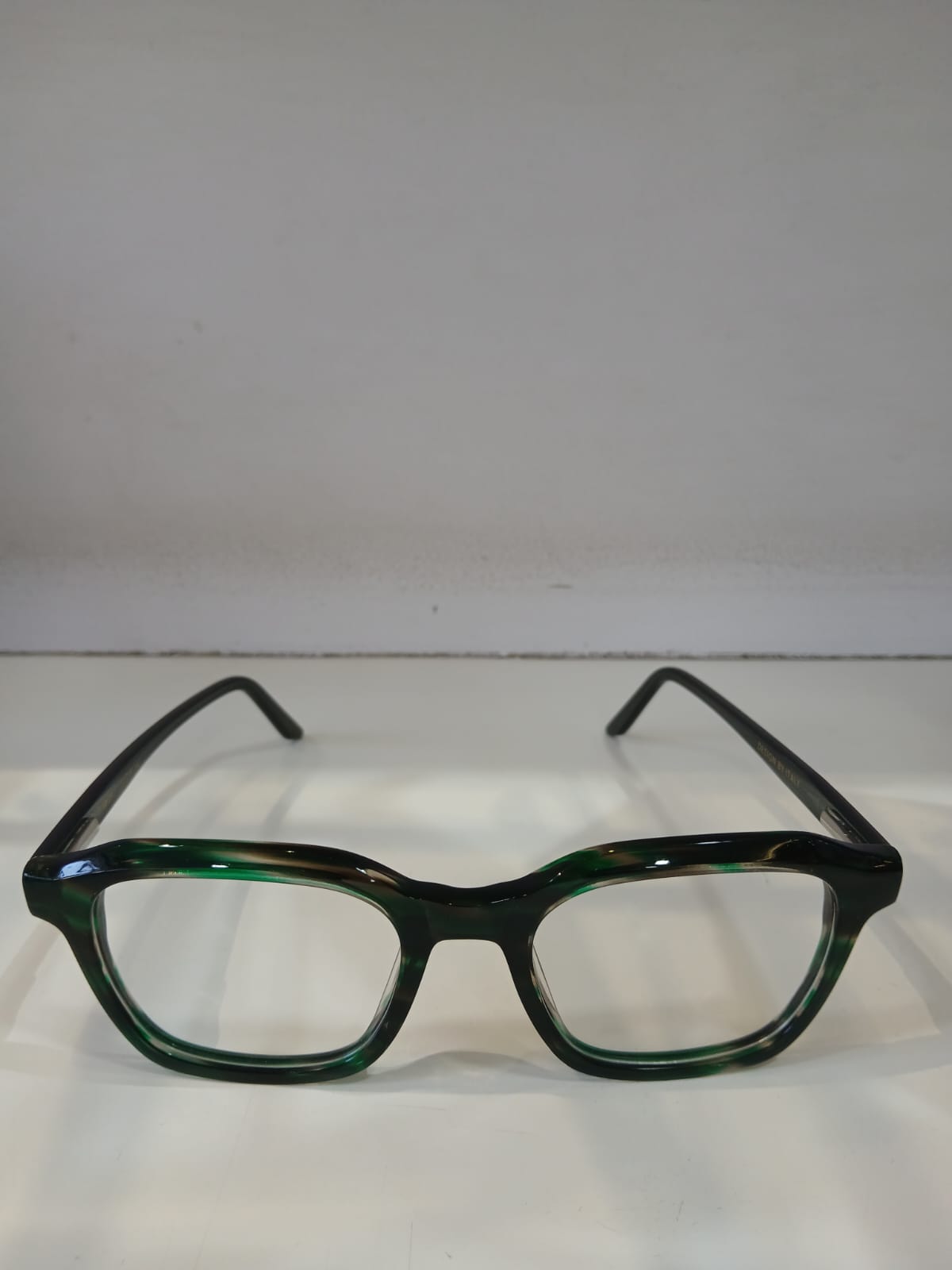 EYEGLASS - Green Thumbnail
