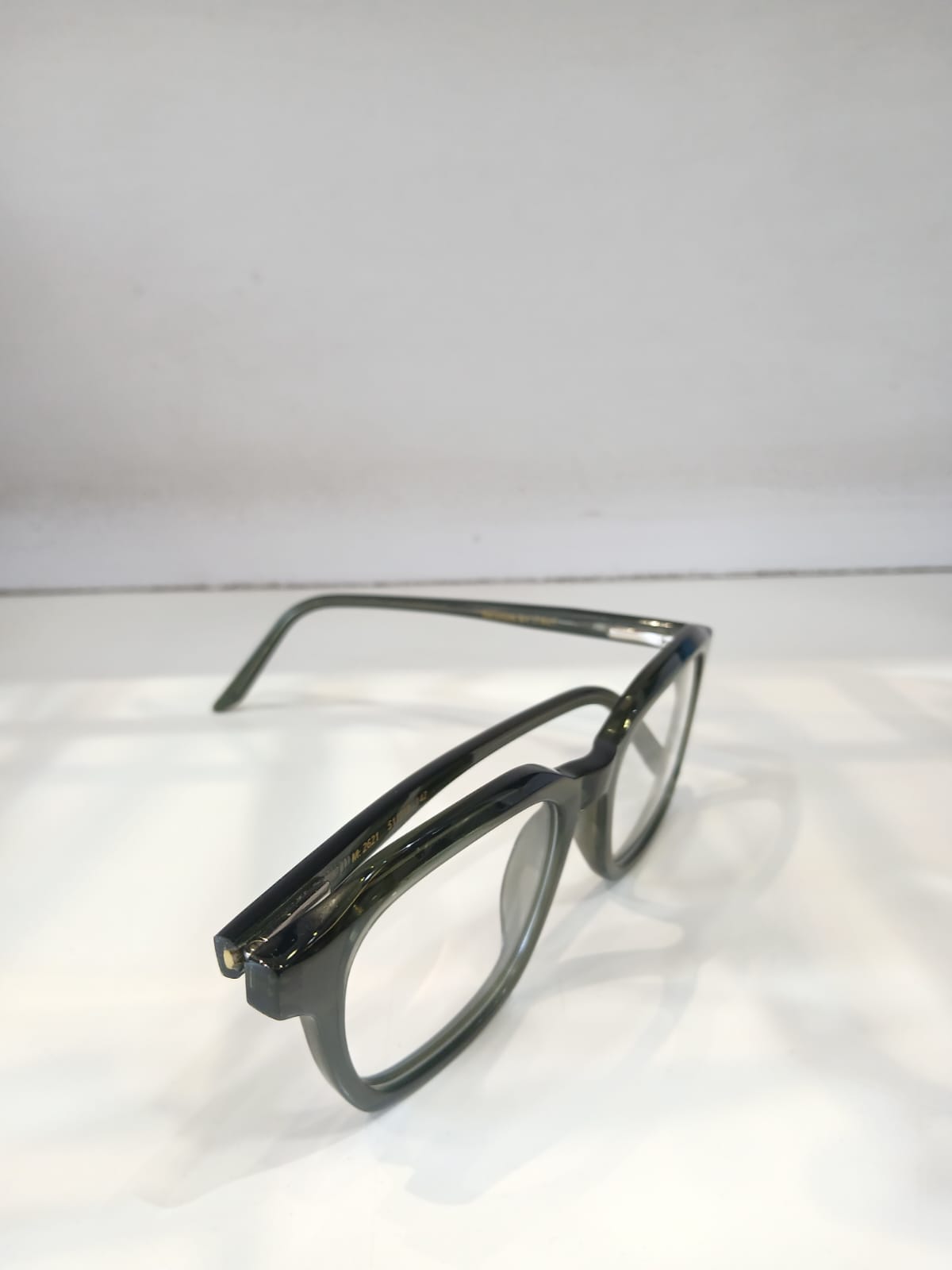 EYEGLASS - Olive Thumbnail