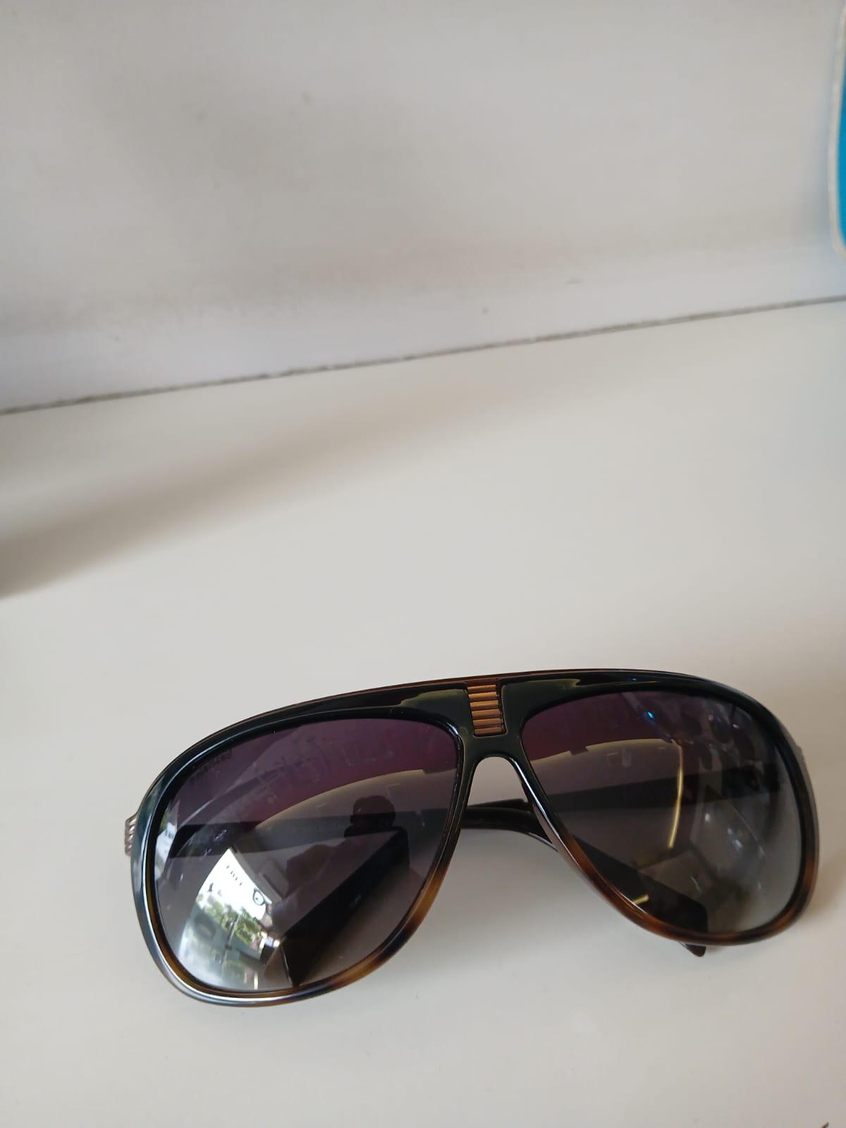 sunglasses - Brown Thumbnail