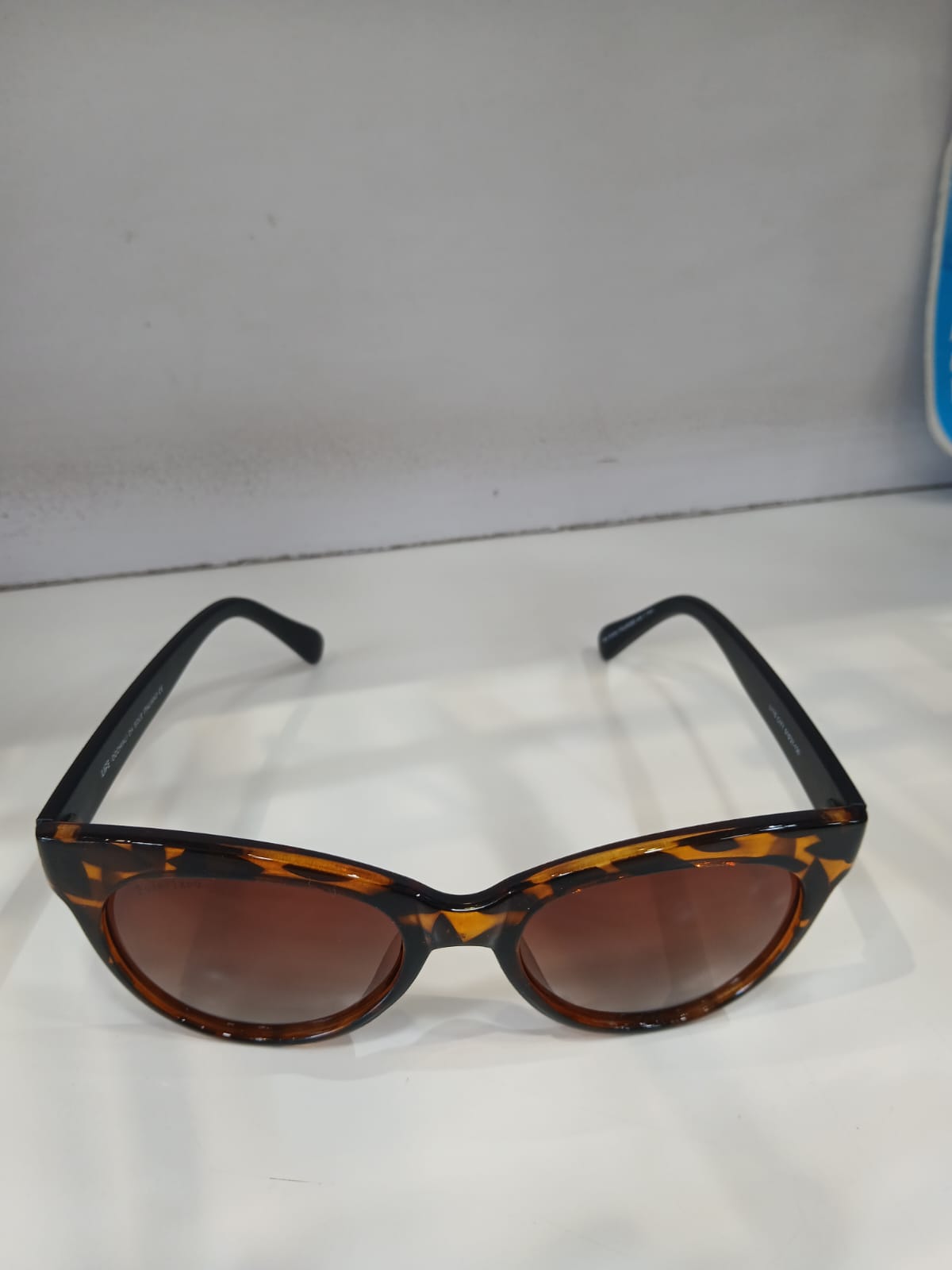 sunglasses - Brown