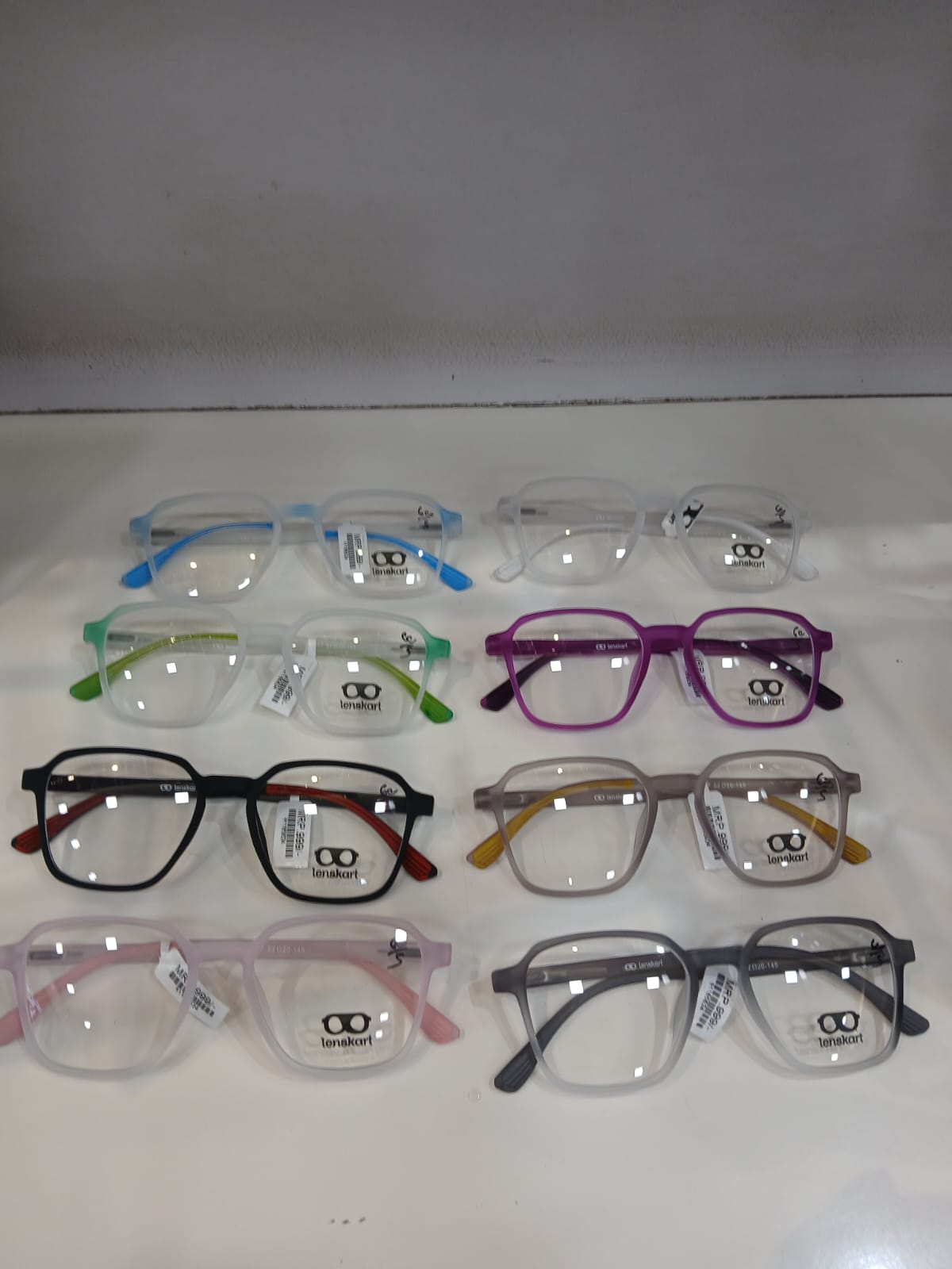 EYEGLASS - White Thumbnail