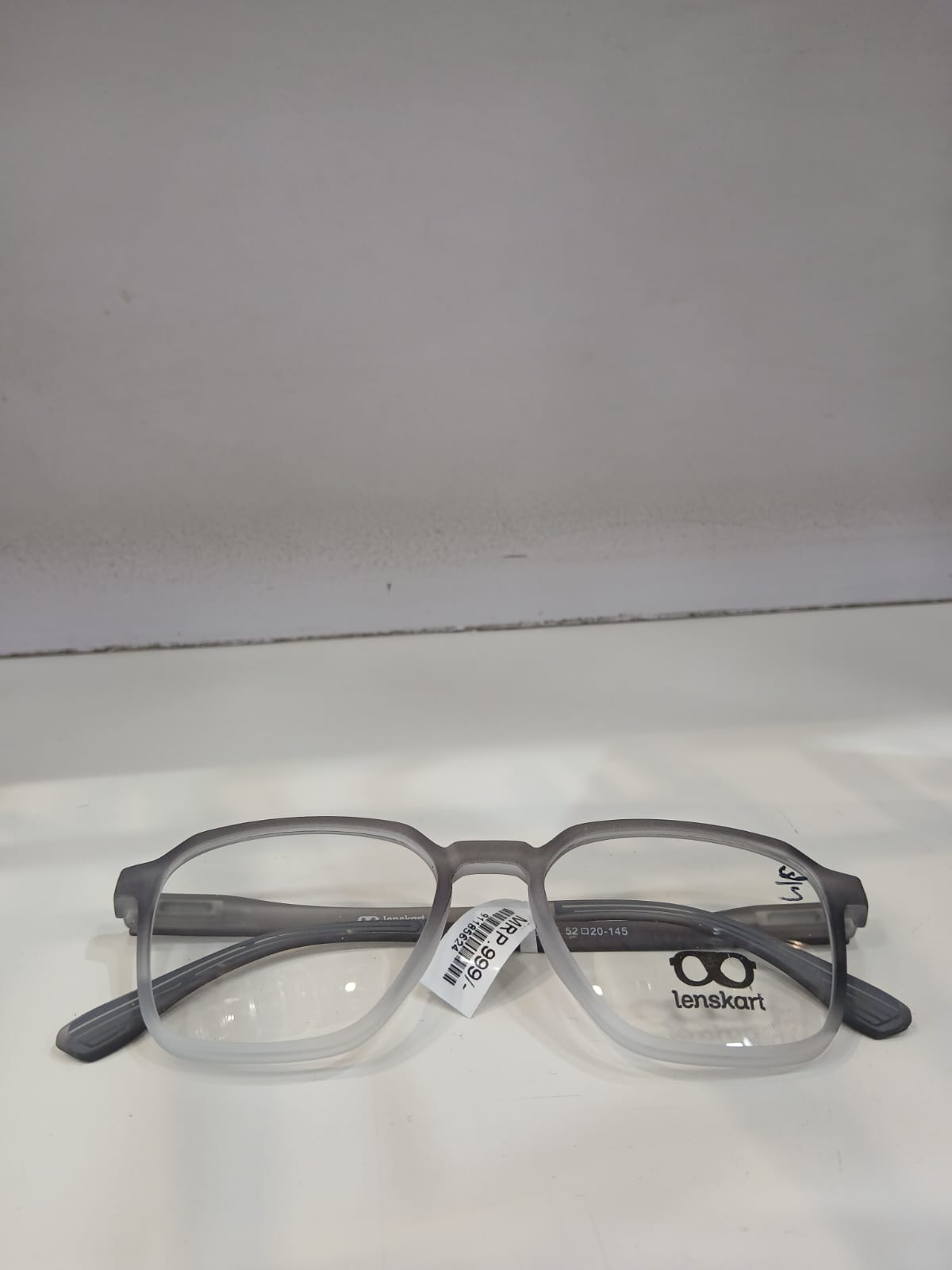 EYEGLASS - Gray