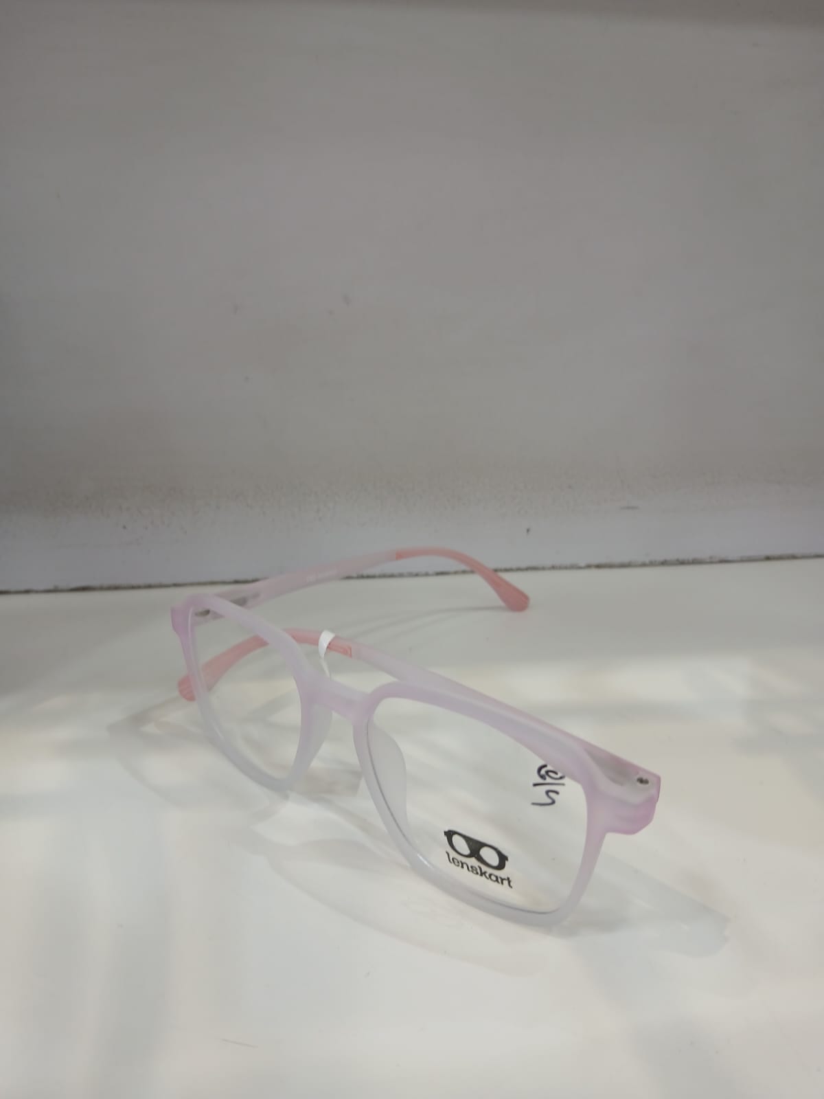 EYEGLASS - Pink Thumbnail