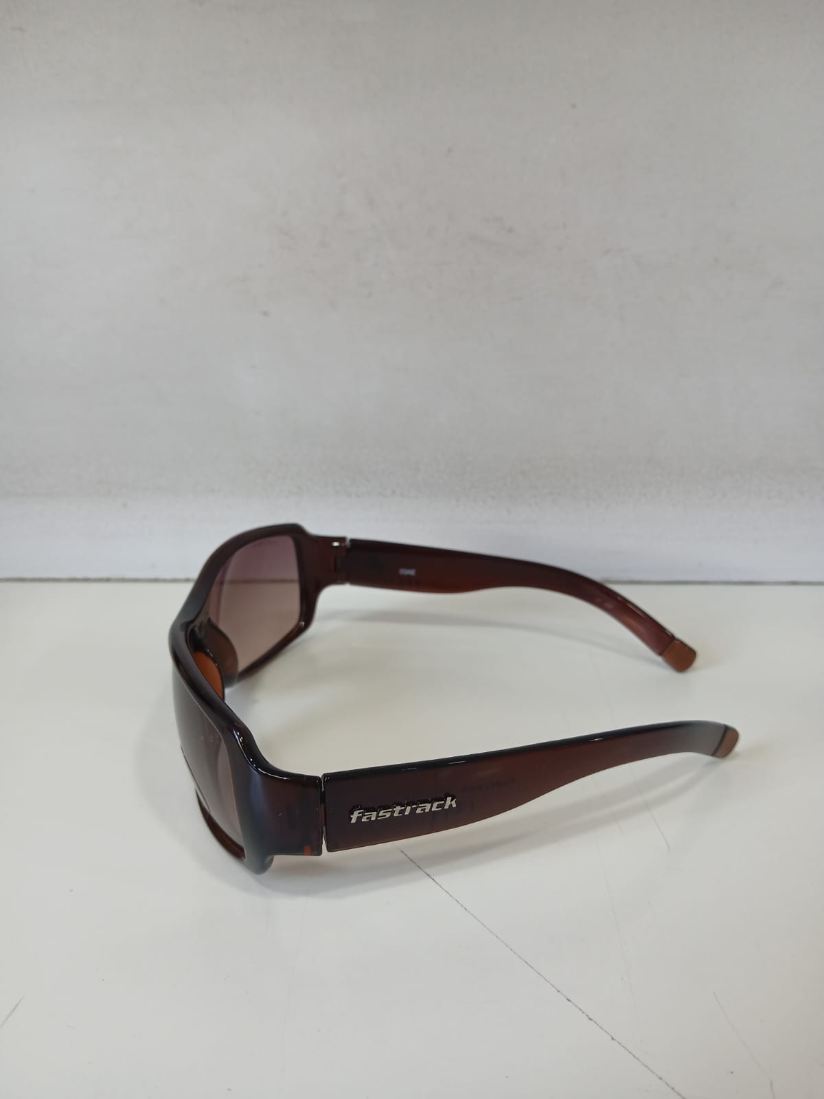 sunglasses - Brown Thumbnail