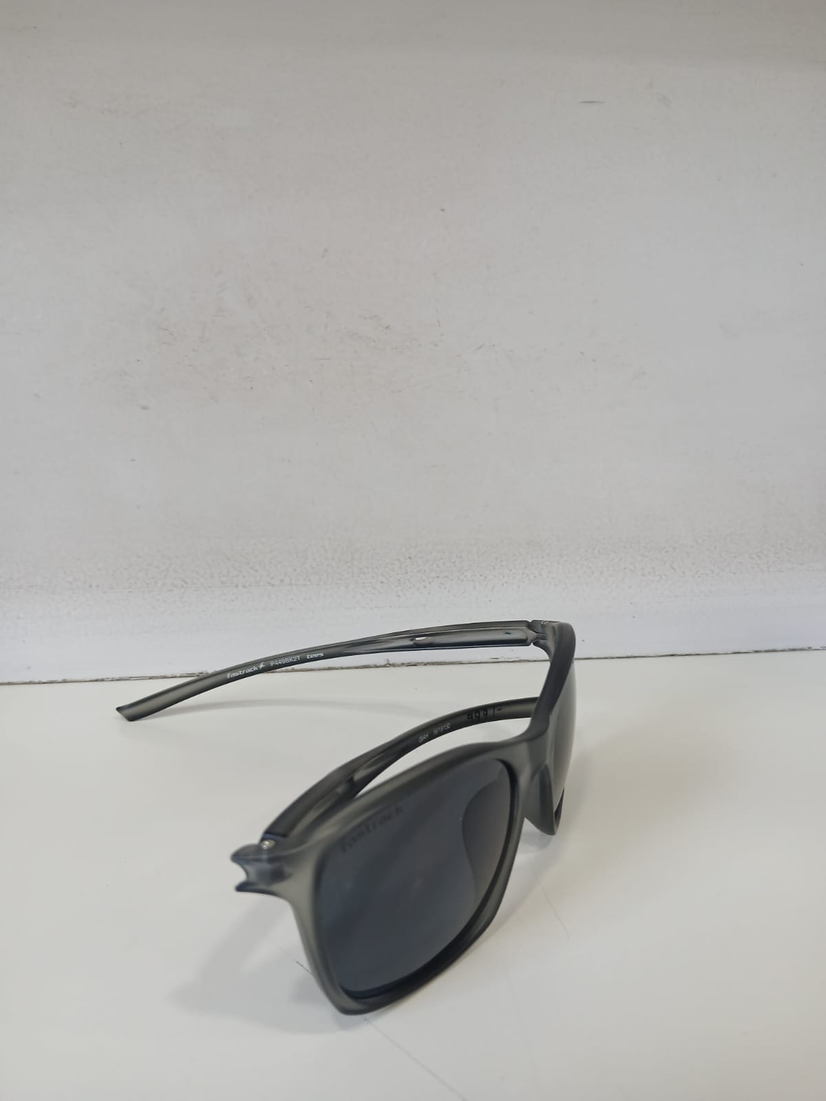 sunglasses - Gray Thumbnail