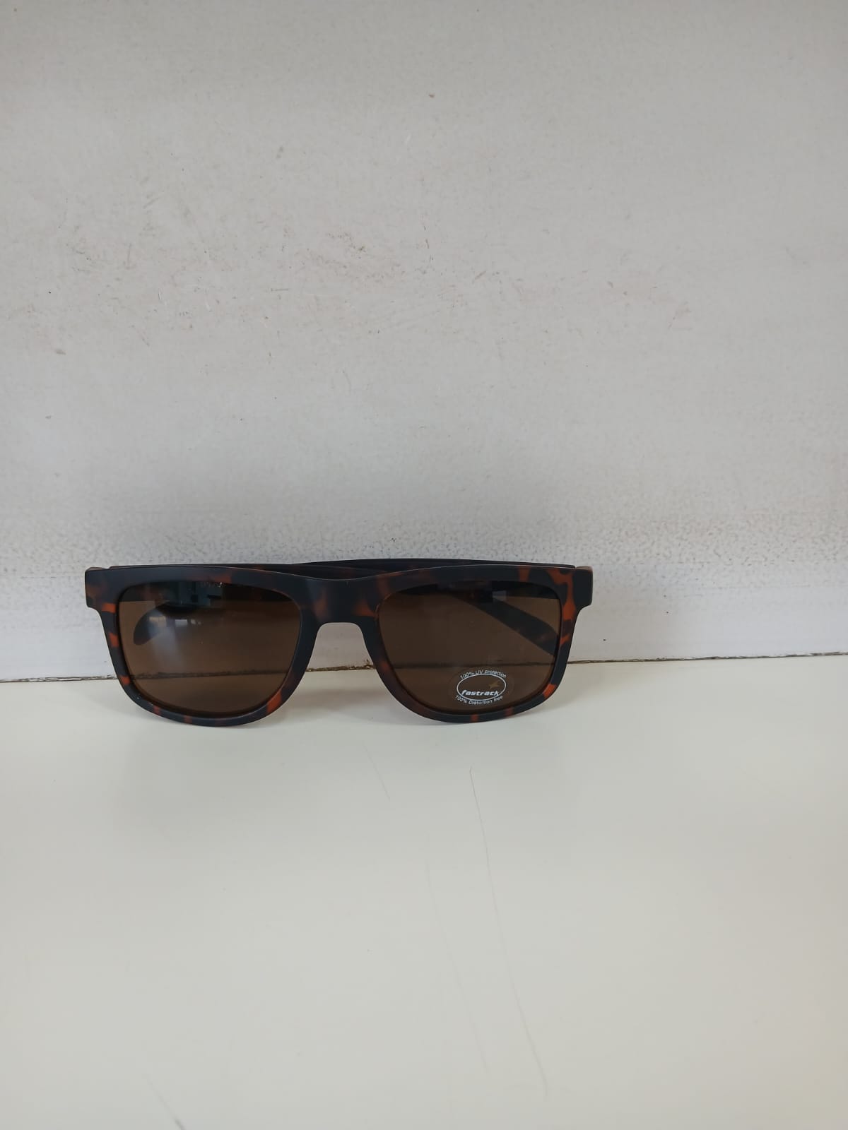 sunglasses - Brown Thumbnail