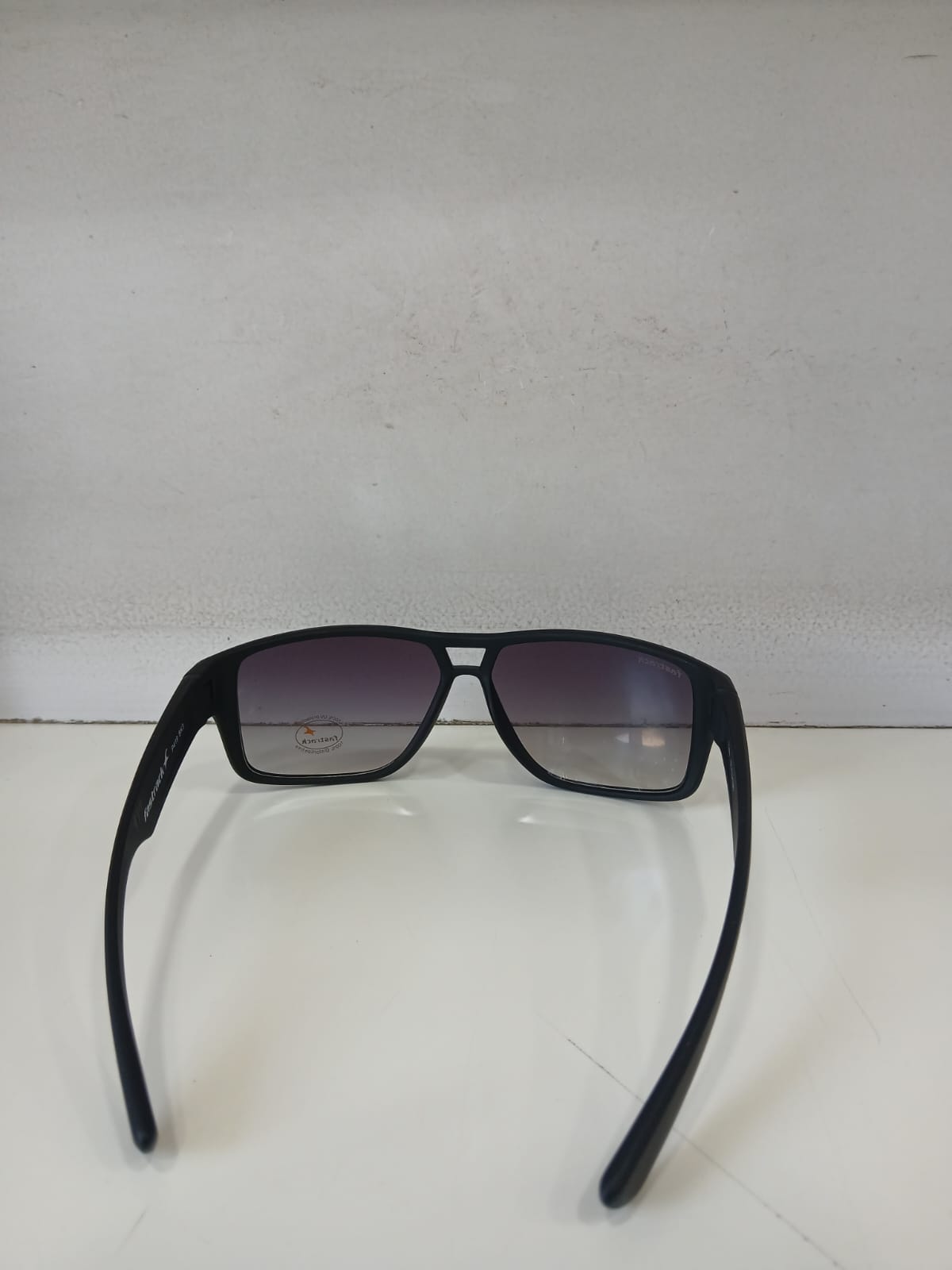 sunglasses - Black Thumbnail