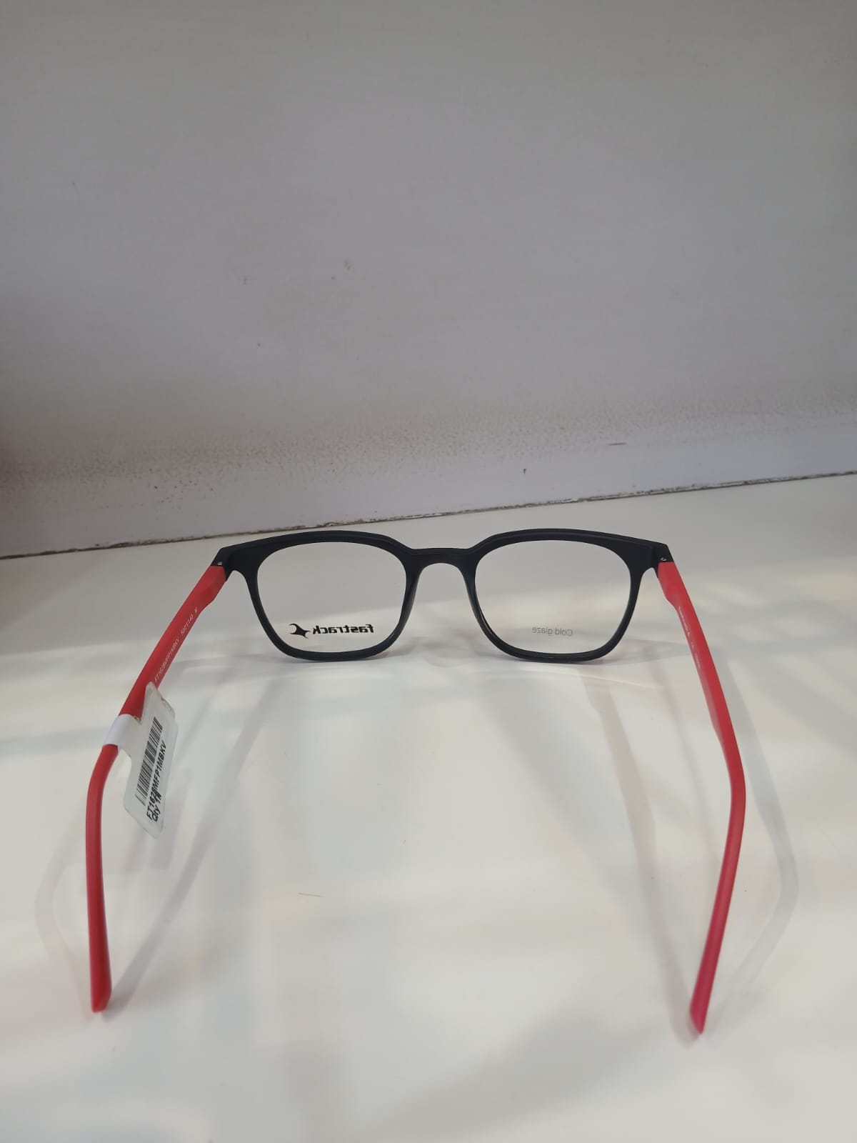 EYEGLASS - Black Thumbnail