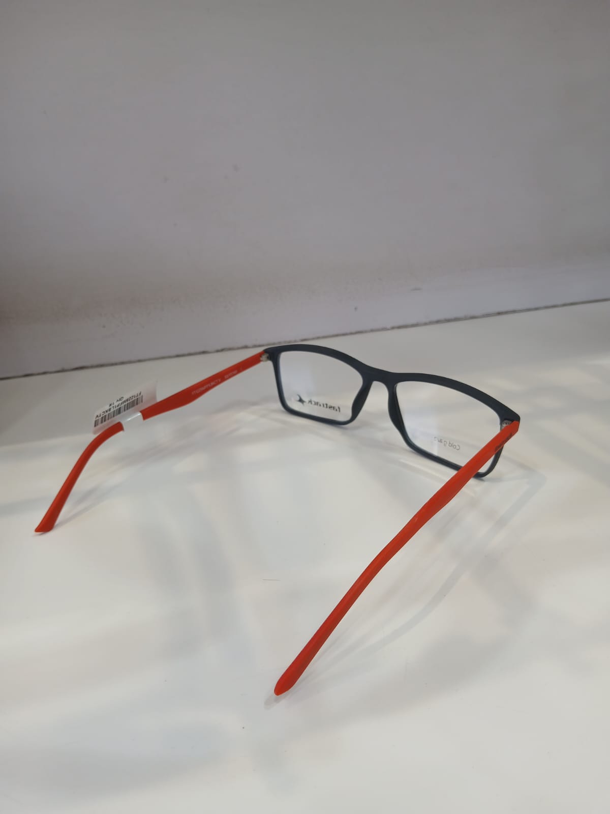 EYEGLASS - Black Thumbnail