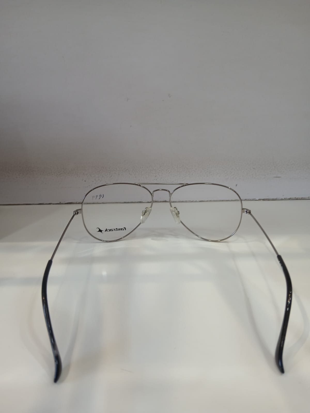 EYEGLASS - Silver Thumbnail