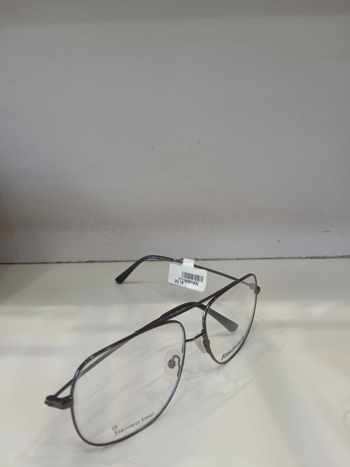 EYEGLASS - Gray Thumbnail