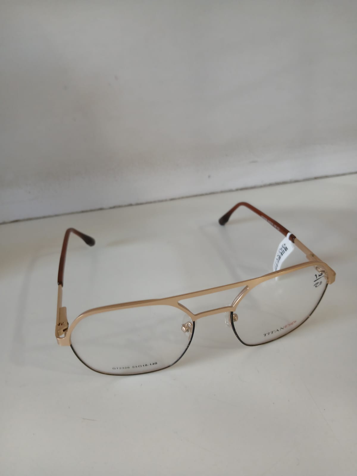 EYEGLASS - Gold Thumbnail
