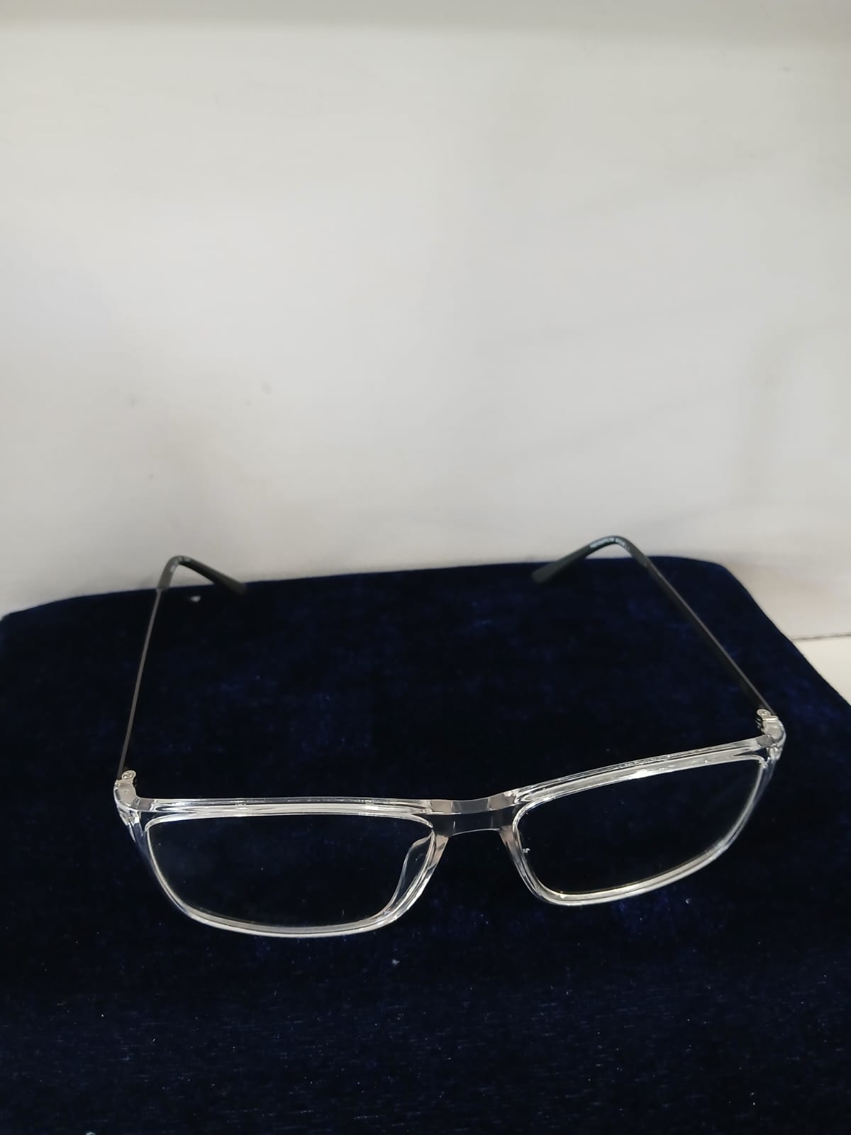 EYEGLASS - White Thumbnail