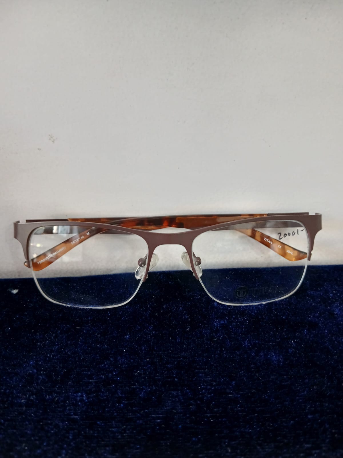 EYEGLASS - Brown Thumbnail