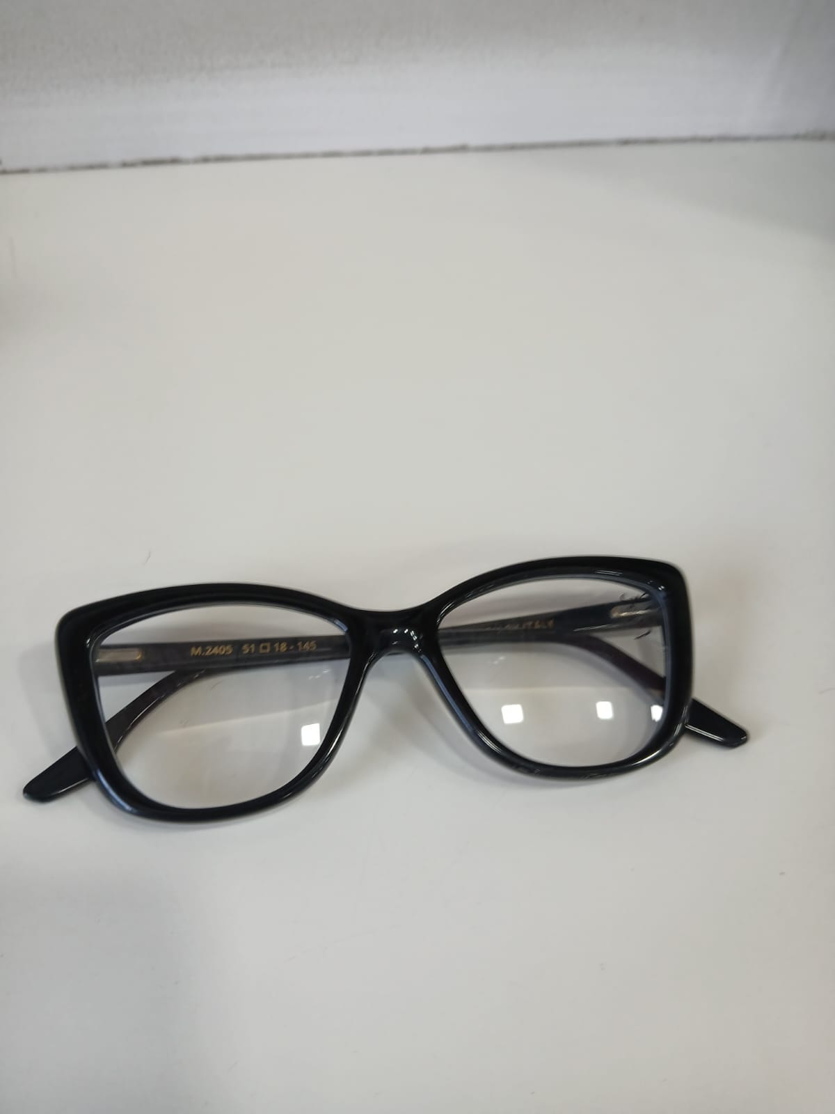 EYEGLASS - Black Thumbnail
