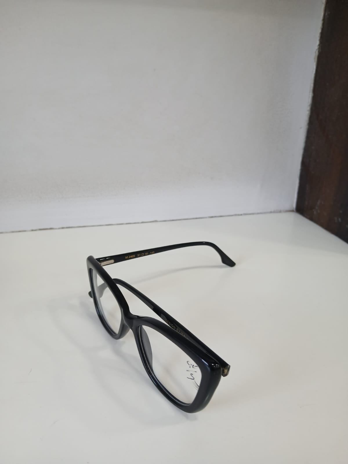 EYEGLASS - Black Thumbnail
