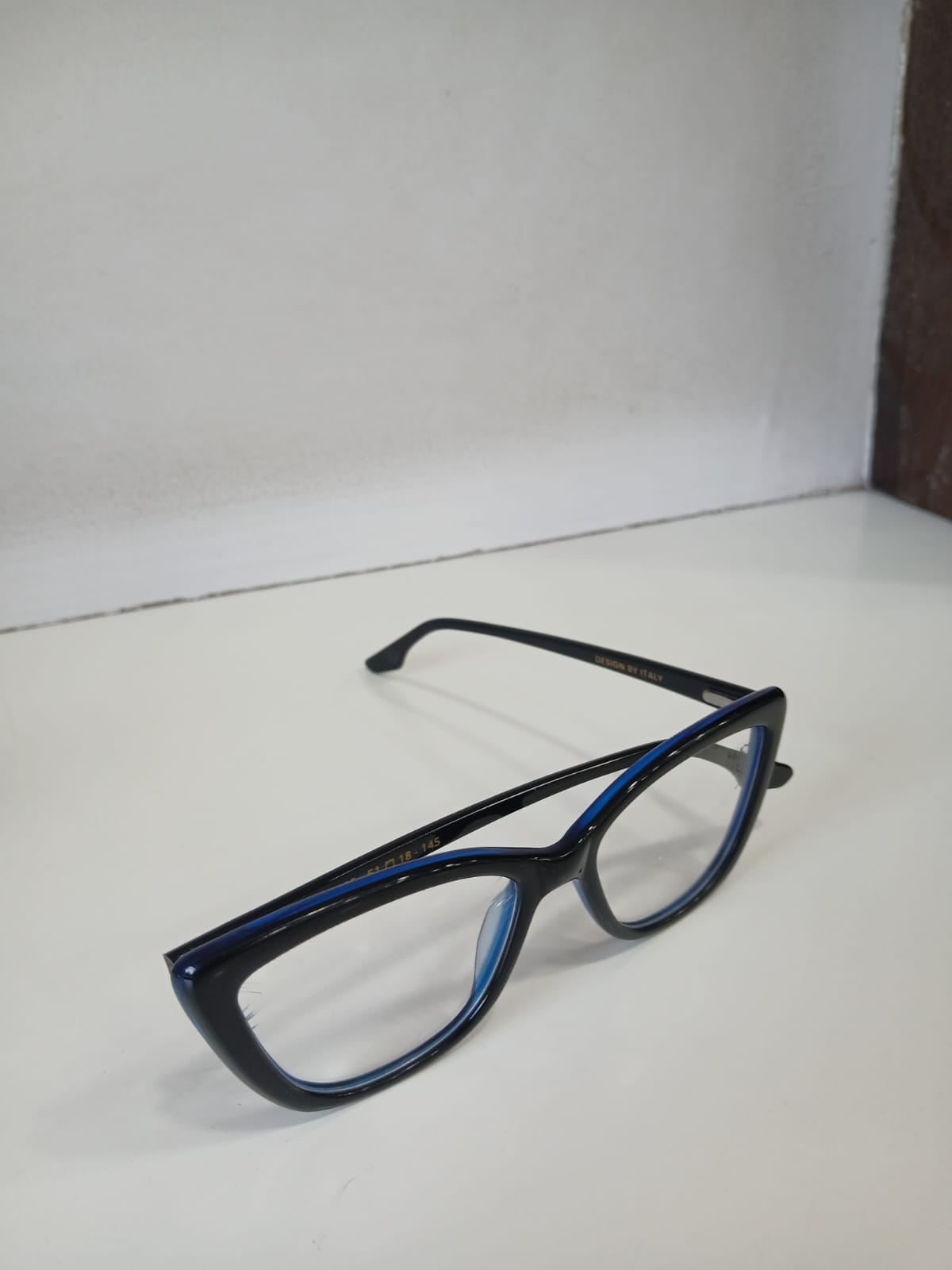 EYEGLASS - Blue Thumbnail