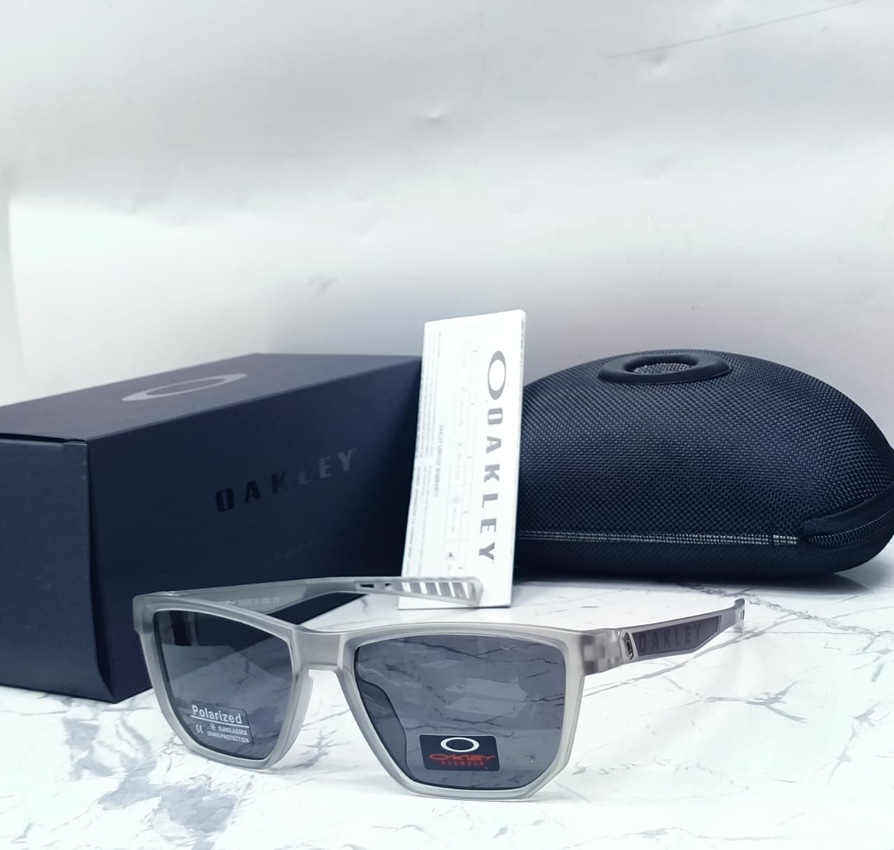 sunglasses - Gray