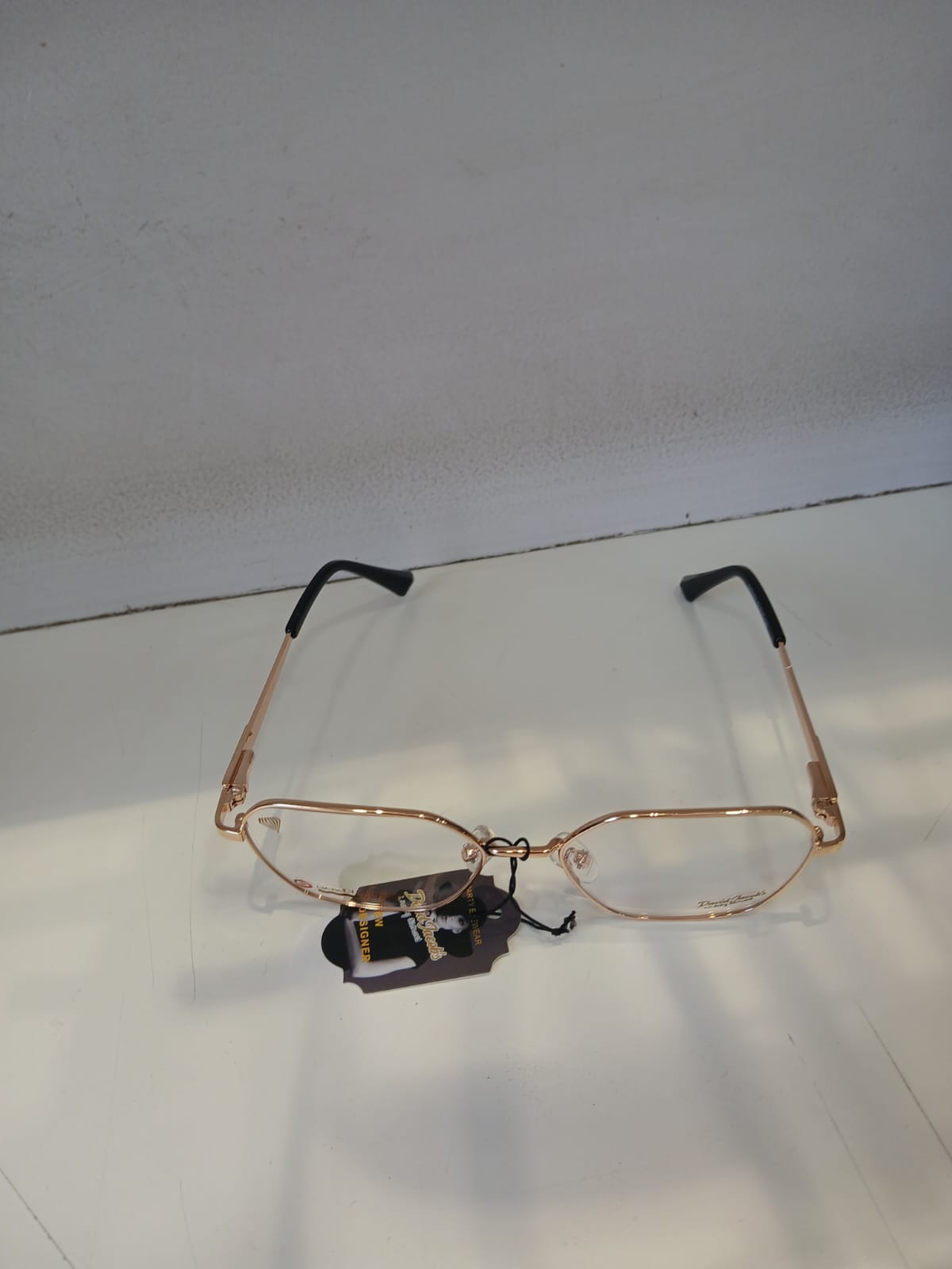 EYEGLASS - Gold Thumbnail