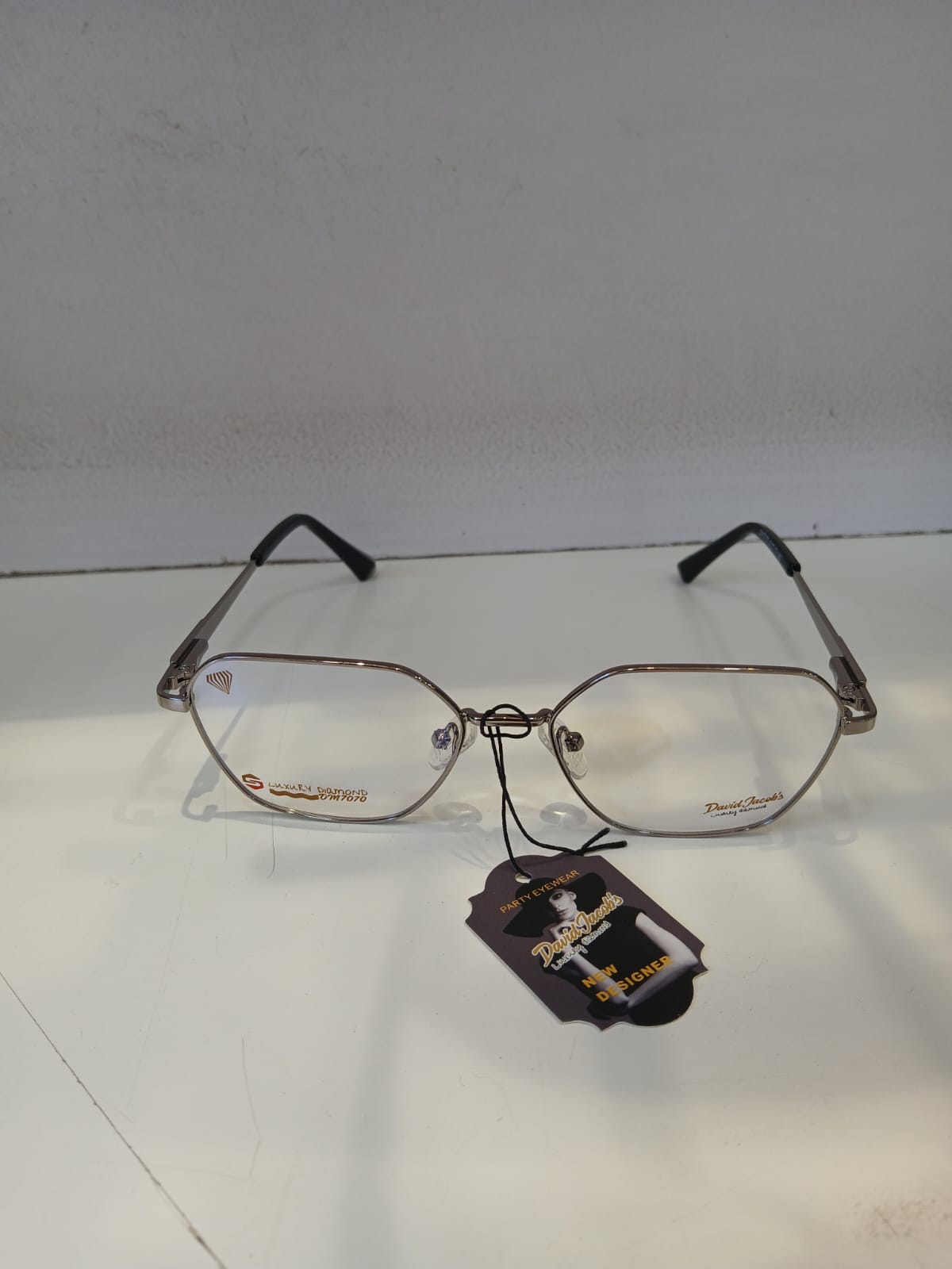 EYEGLASS - Silver Thumbnail