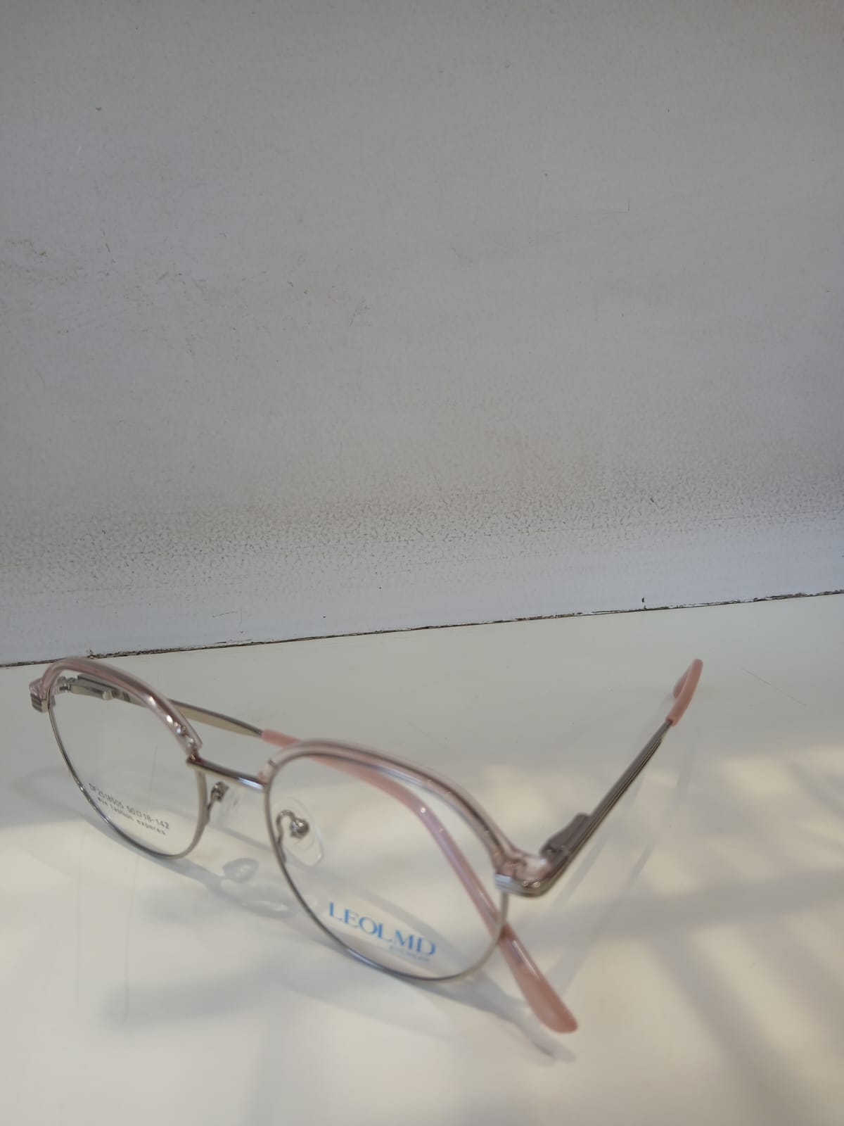 EYEGLASS - Pink Thumbnail