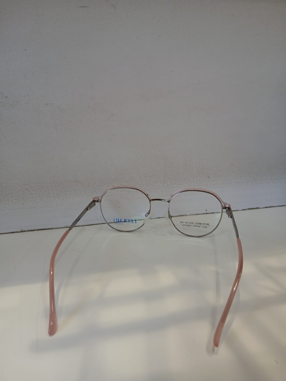 EYEGLASS - Purple Thumbnail