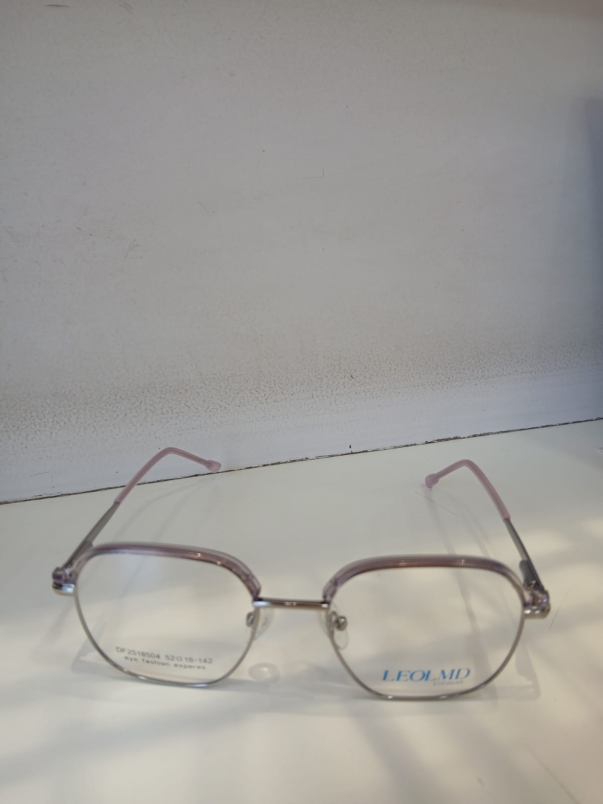 EYEGLASS - Pink Thumbnail