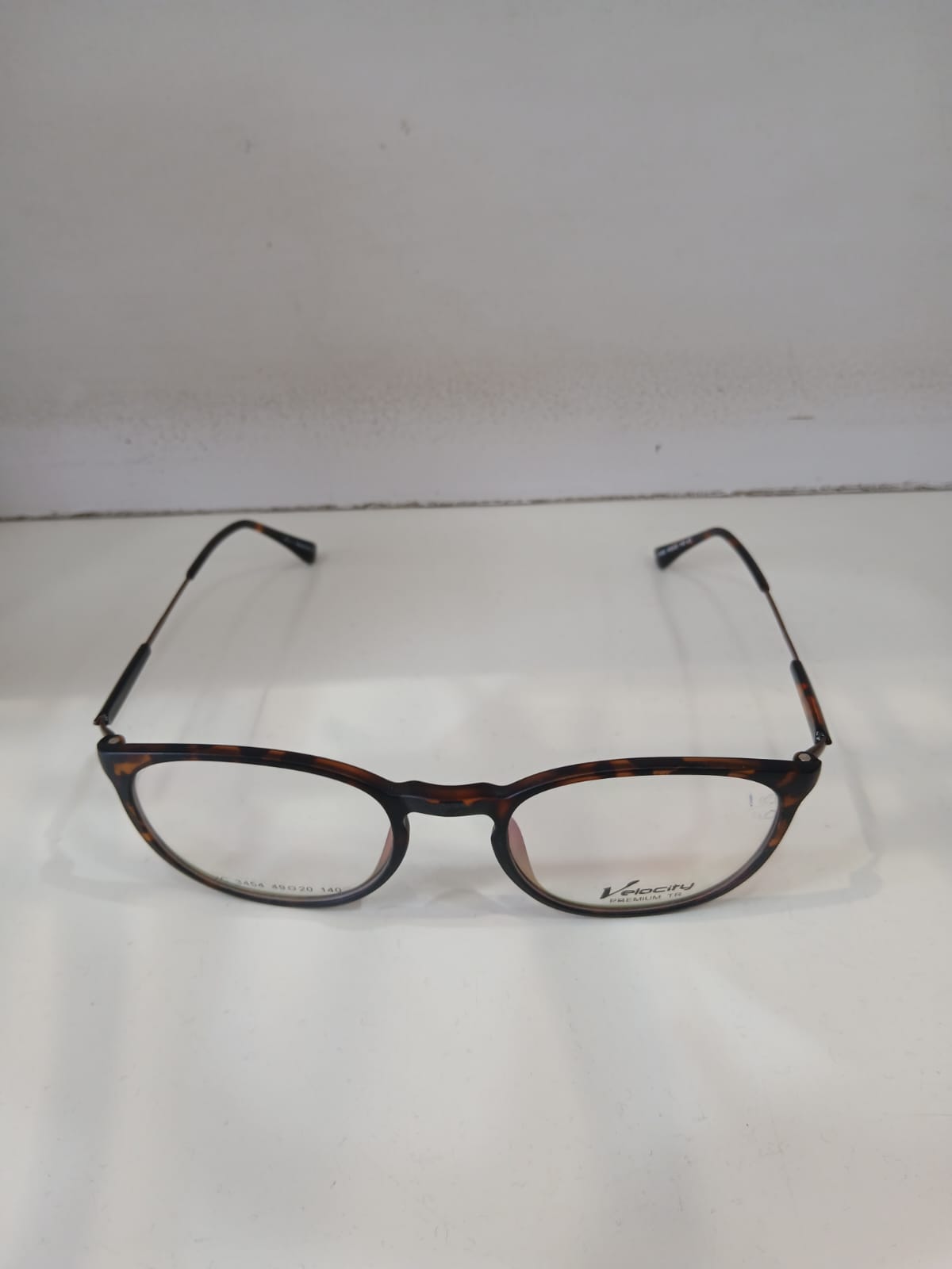 EYEGLASS - Brown Thumbnail