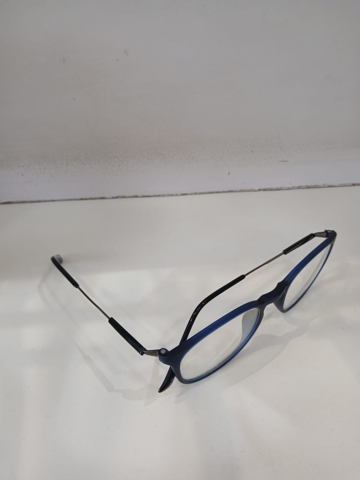 EYEGLASS - Blue Thumbnail