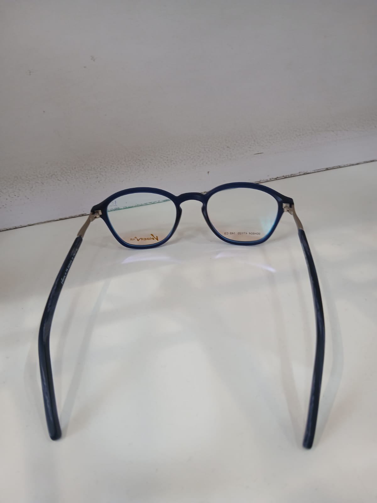 EYEGLASS - Blue Thumbnail